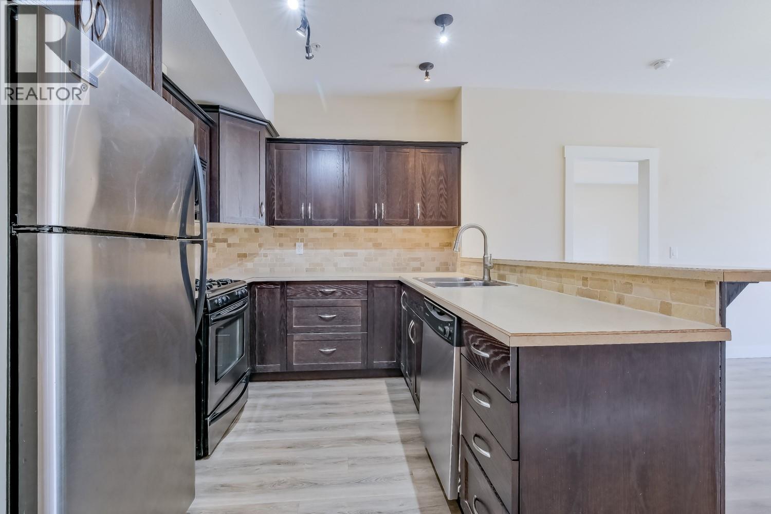 3180 Beaver Lake Road Unit# 308, Lake Country, British Columbia  V4V 2R5 - Photo 4 - 10383435