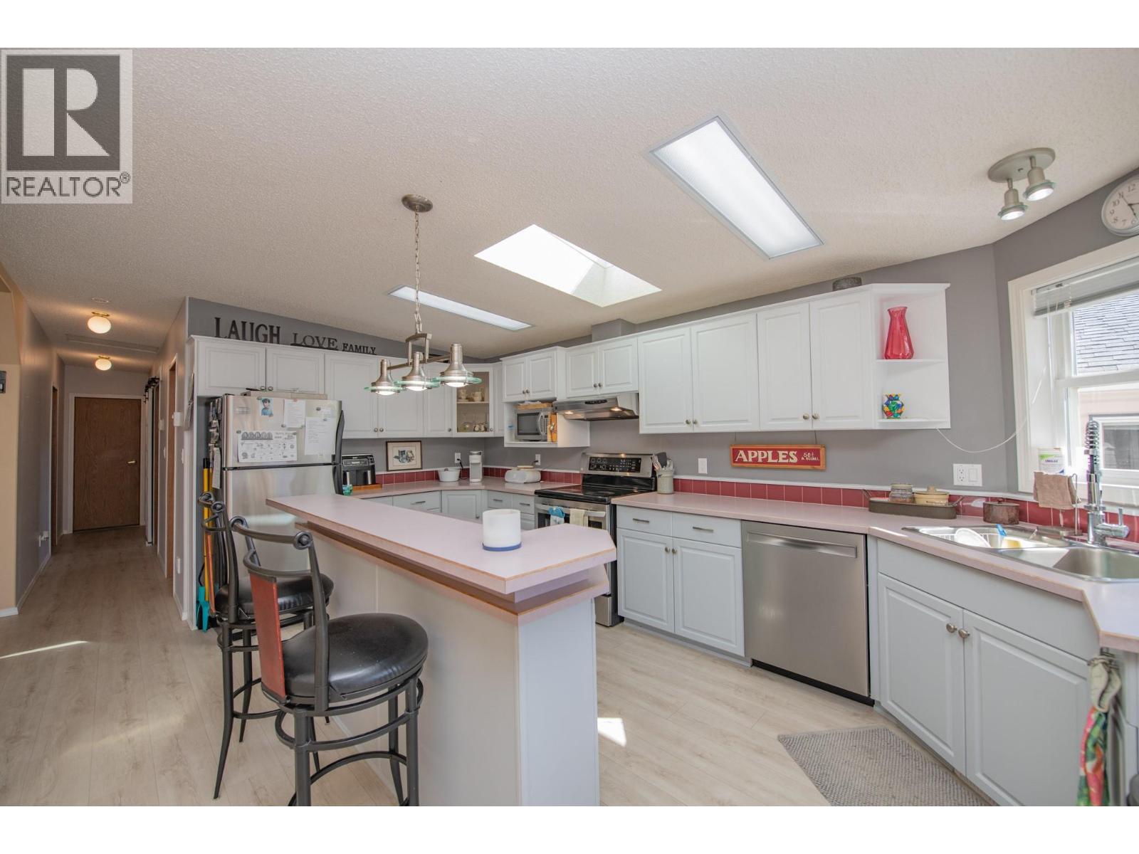 9510 97 Highway Unit# 27, Vernon, British Columbia  V1T 6N6 - Photo 5 - 10383405