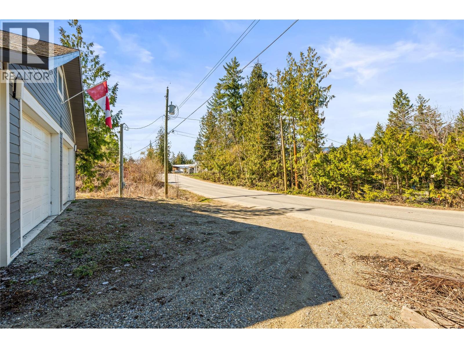 3071 Cedar Drive, Blind Bay, British Columbia  V0E 2W2 - Photo 13 - 10383326