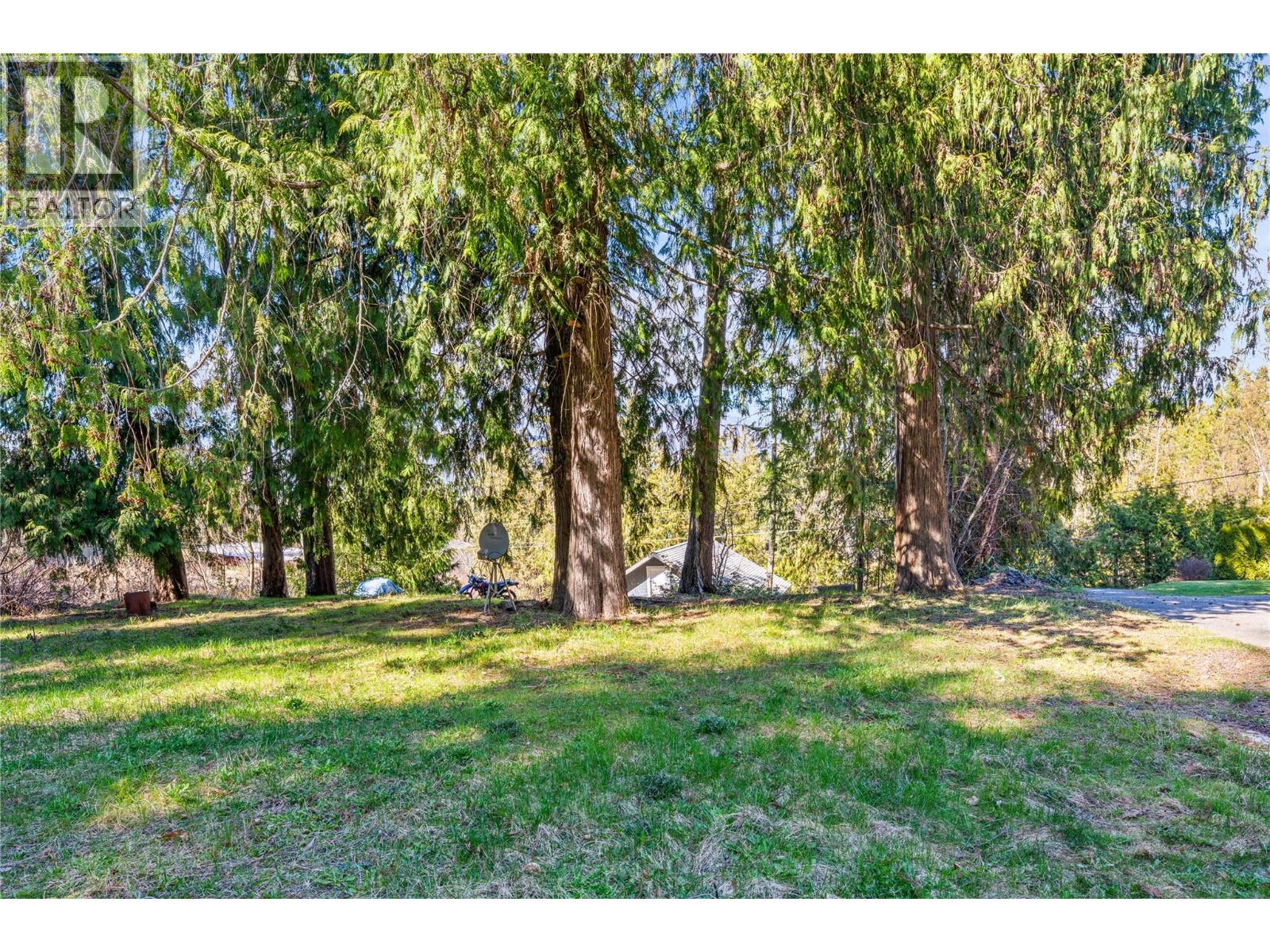 3071 Cedar Drive, Blind Bay, British Columbia  V0E 2W2 - Photo 16 - 10383326