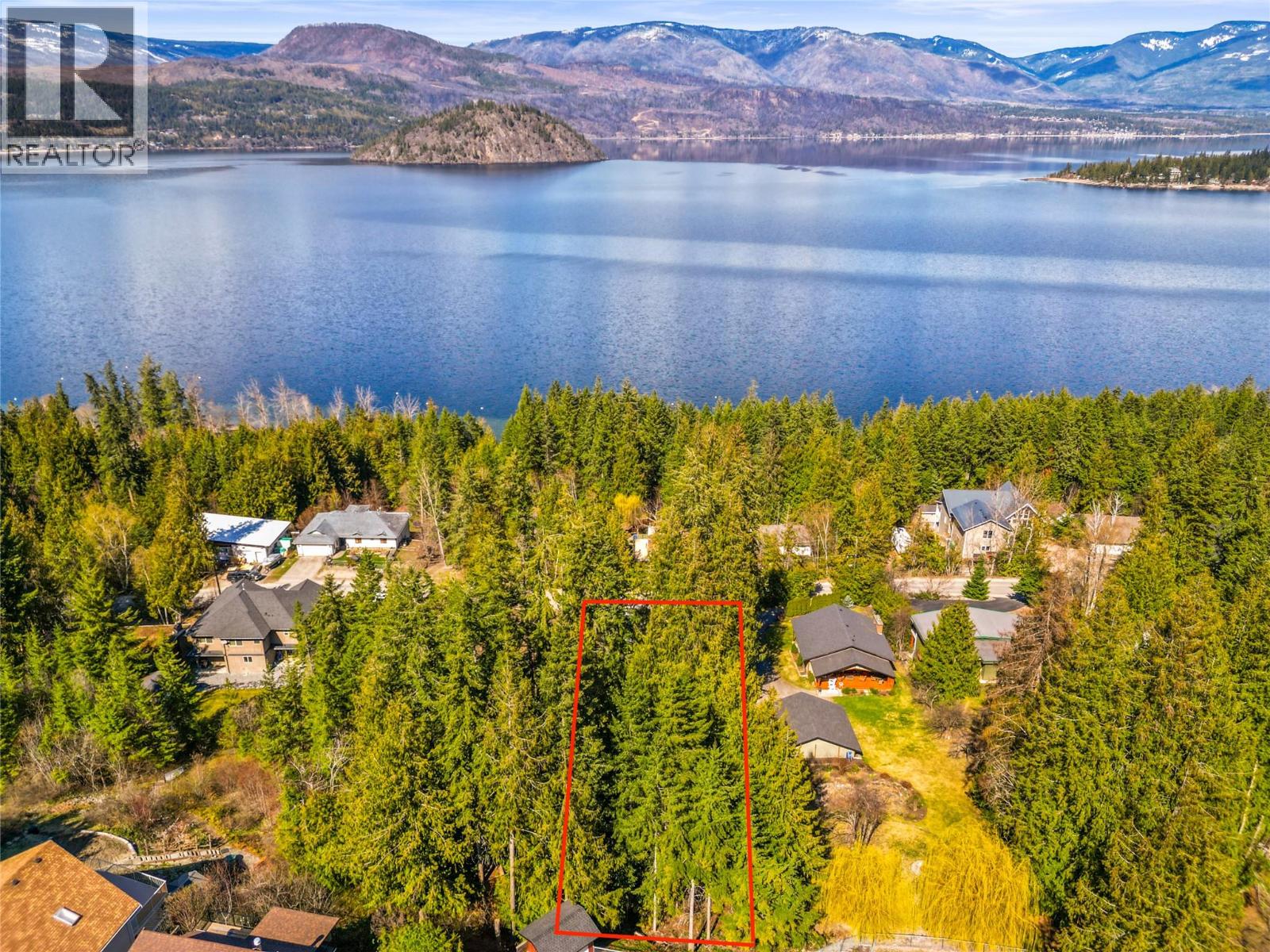 3071 Cedar Drive, Blind Bay, British Columbia  V0E 2W2 - Photo 3 - 10383326