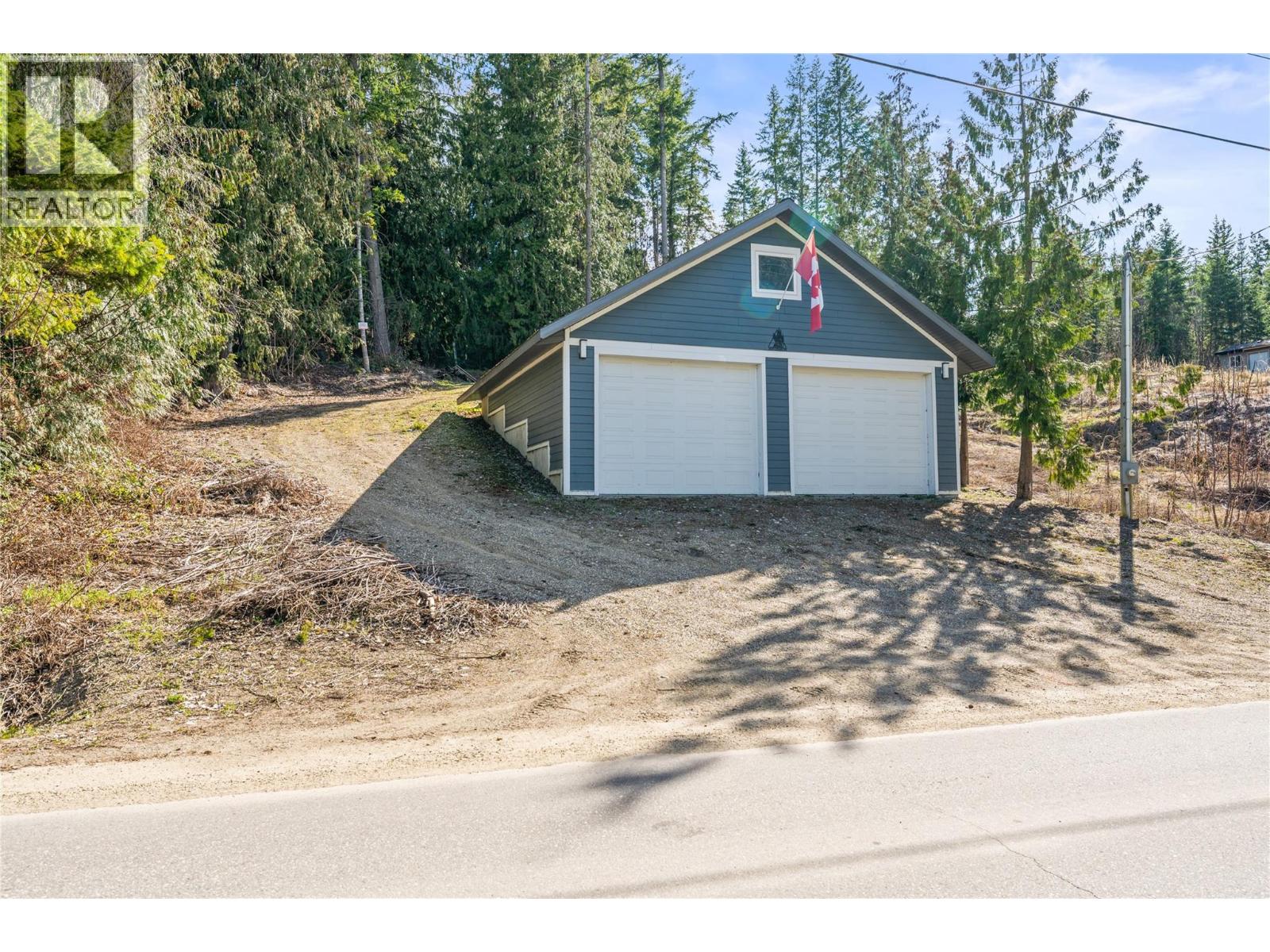 3071 Cedar Drive, Blind Bay, British Columbia  V0E 2W2 - Photo 8 - 10383326