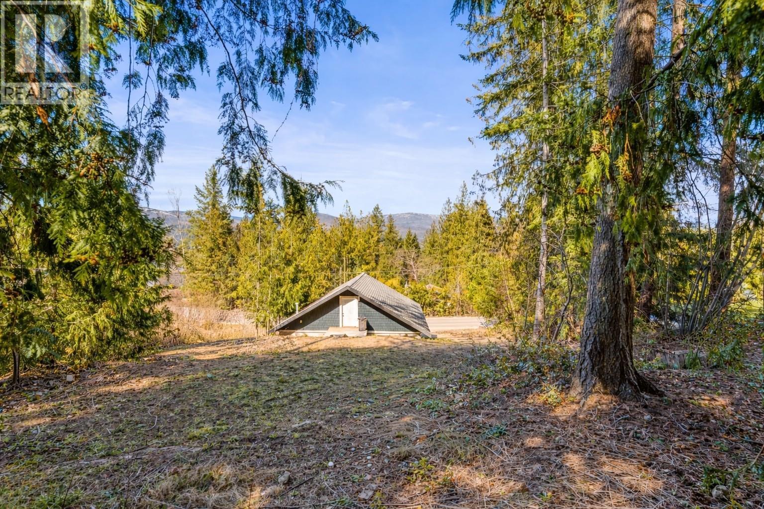 3071 Cedar Drive, Blind Bay, British Columbia  V0E 2W2 - Photo 9 - 10383326