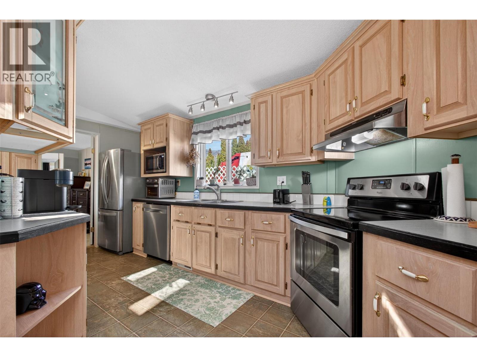 1999 Highway 97s Unit# 284, Kelowna, British Columbia  V1Z 1B2 - Photo 26 - 10382860