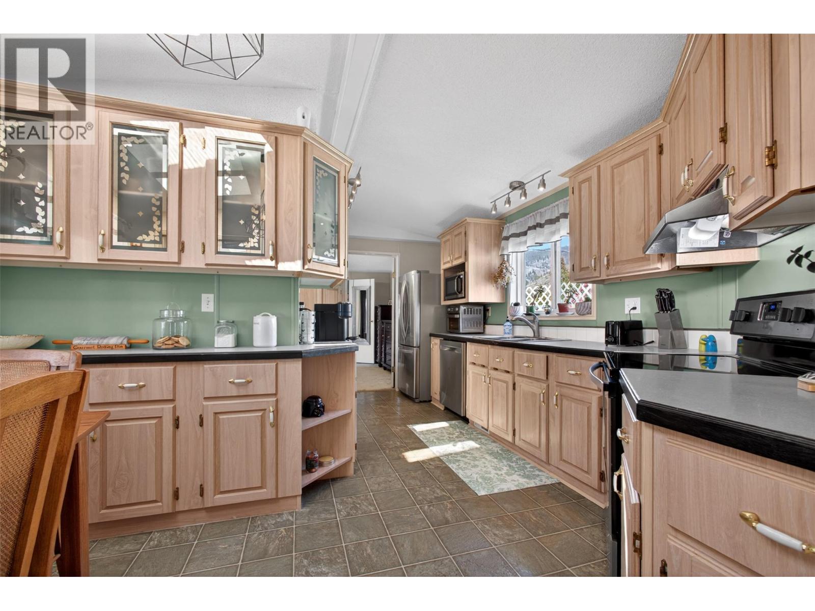 1999 Highway 97s Unit# 284, Kelowna, British Columbia  V1Z 1B2 - Photo 27 - 10382860