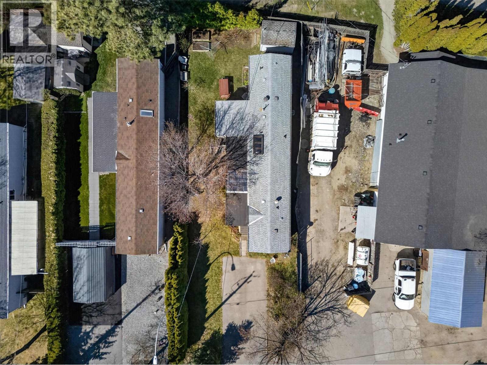 1999 Highway 97s Unit# 284, Kelowna, British Columbia  V1Z 1B2 - Photo 3 - 10382860