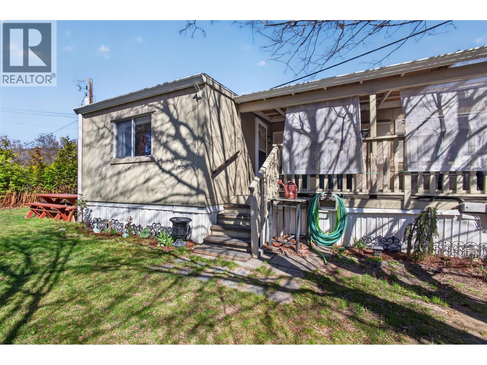 1999 Highway 97s Unit# 284, Kelowna, British Columbia  V1Z 1B2 - Photo 36 - 10382860