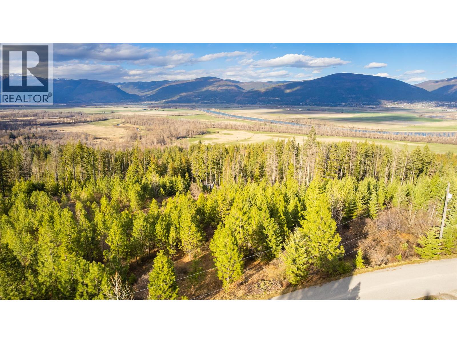 2075 Highland Crescent, Creston, British Columbia  V0B 1G7 - Photo 12 - 10382415