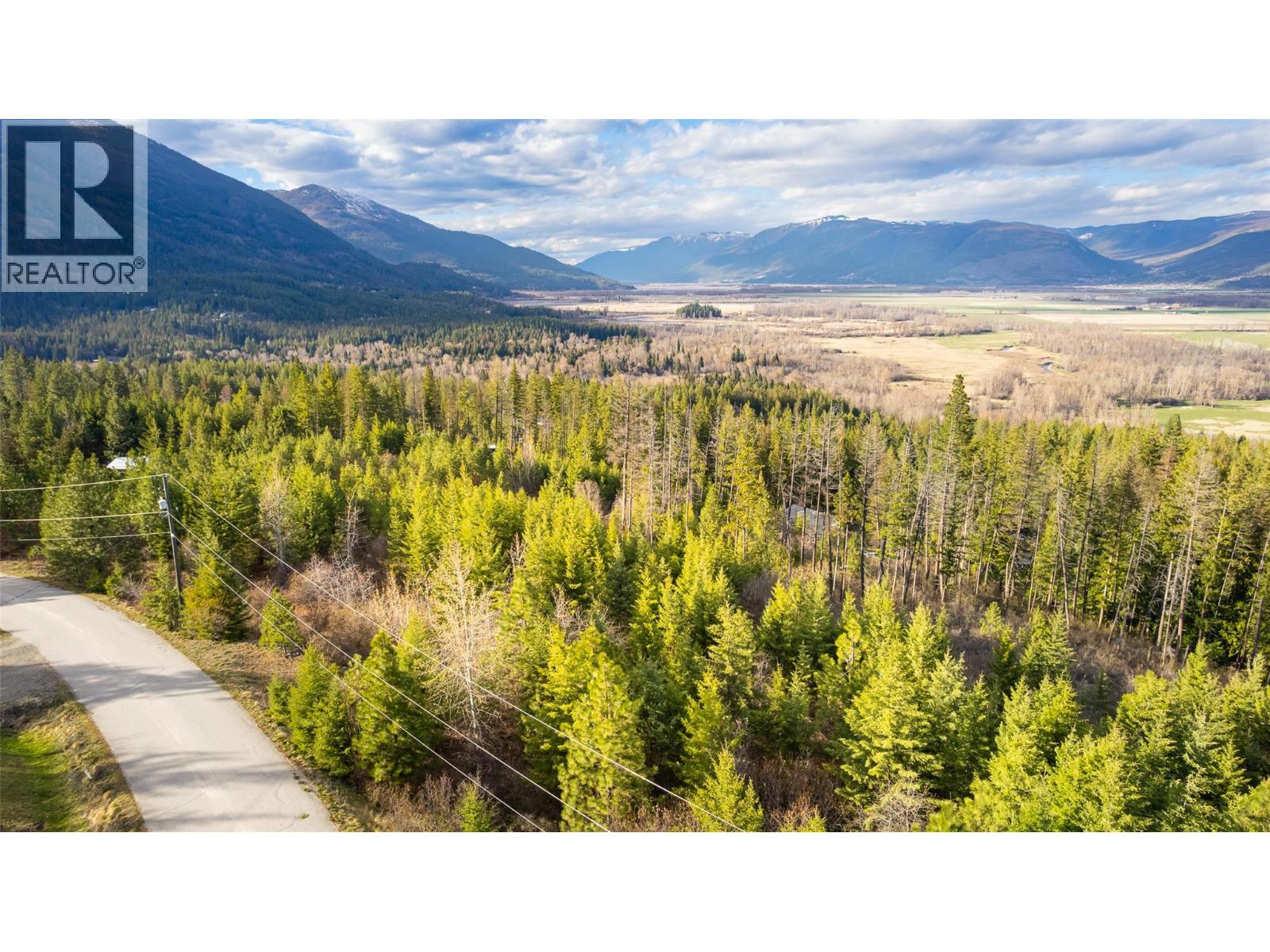 2075 Highland Crescent, Creston, British Columbia  V0B 1G7 - Photo 13 - 10382415