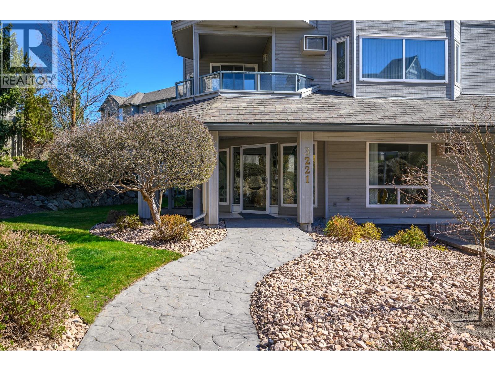 3221 Centennial Drive Unit# 402, Vernon, British Columbia  V1T 2T8 - Photo 5 - 10382991