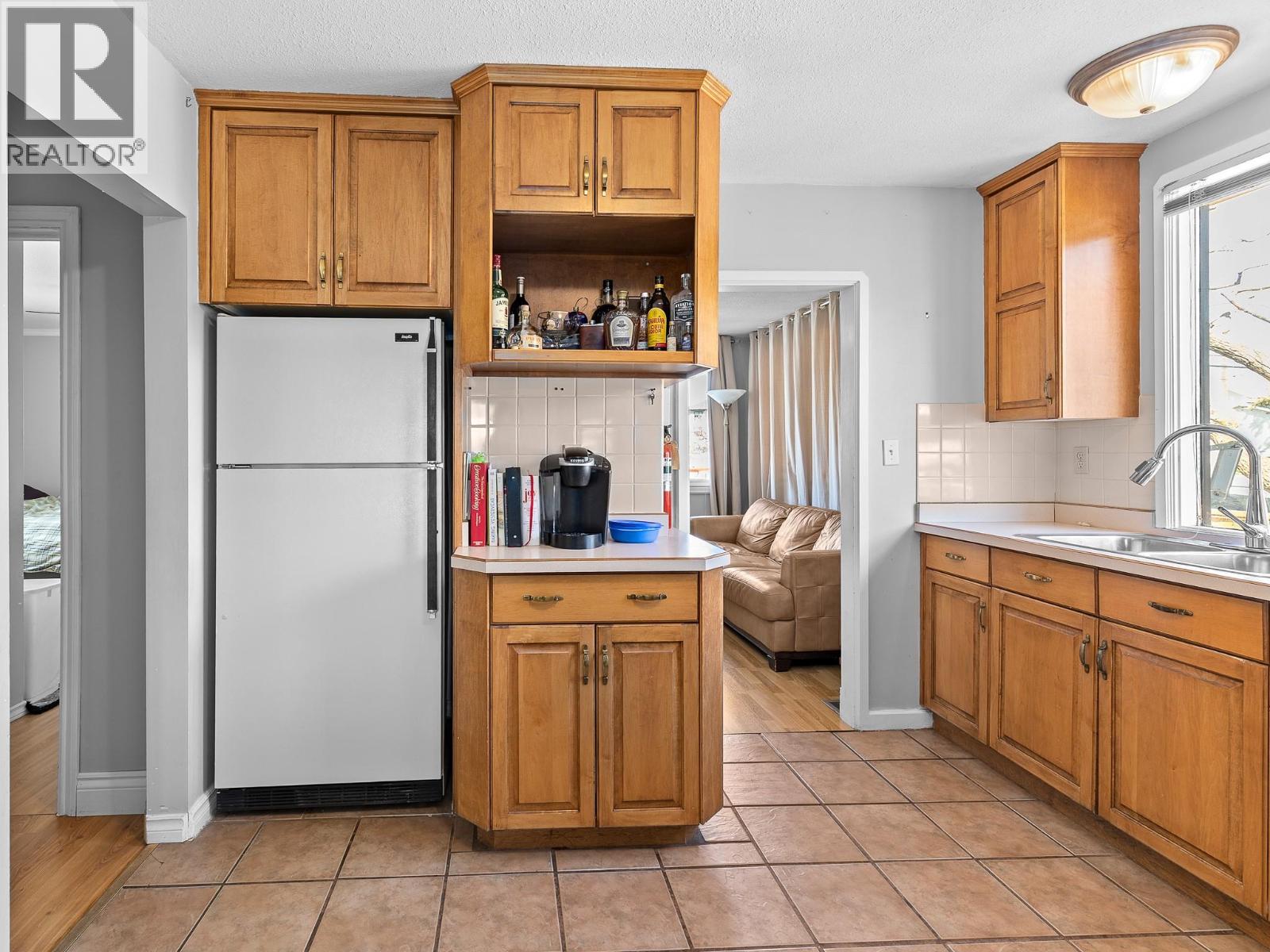 2008 45 Avenue, Vernon, British Columbia  V1T 5P2 - Photo 12 - 10382622