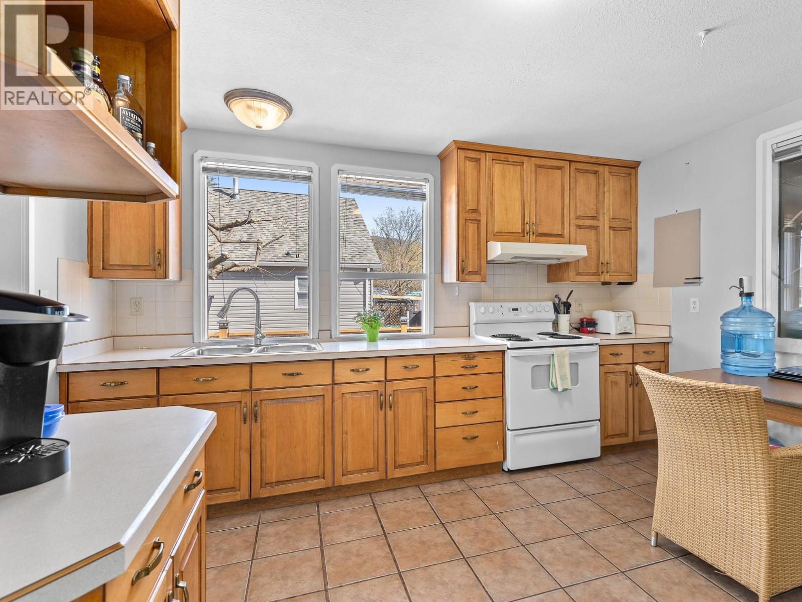 2008 45 Avenue, Vernon, British Columbia  V1T 5P2 - Photo 17 - 10382622