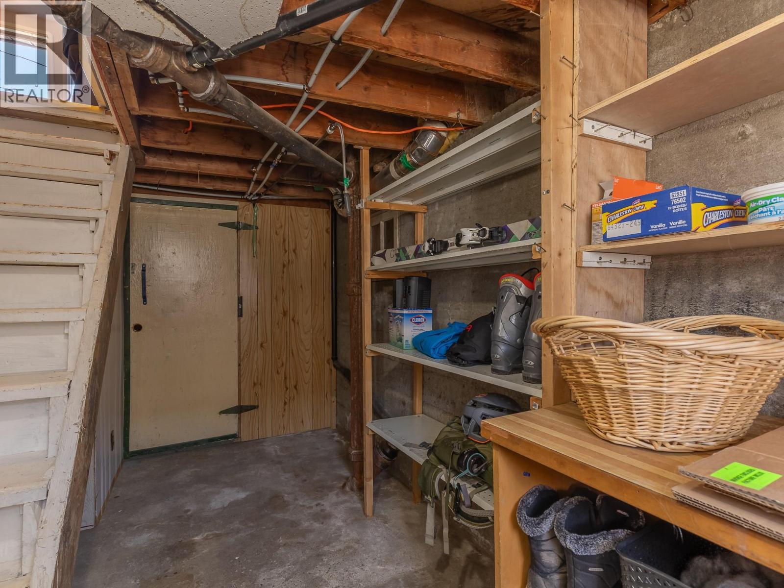 2008 45 Avenue, Vernon, British Columbia  V1T 5P2 - Photo 32 - 10382622