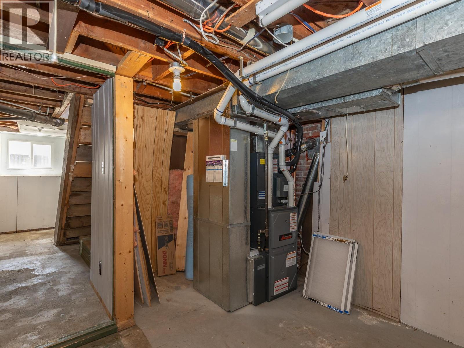 2008 45 Avenue, Vernon, British Columbia  V1T 5P2 - Photo 34 - 10382622