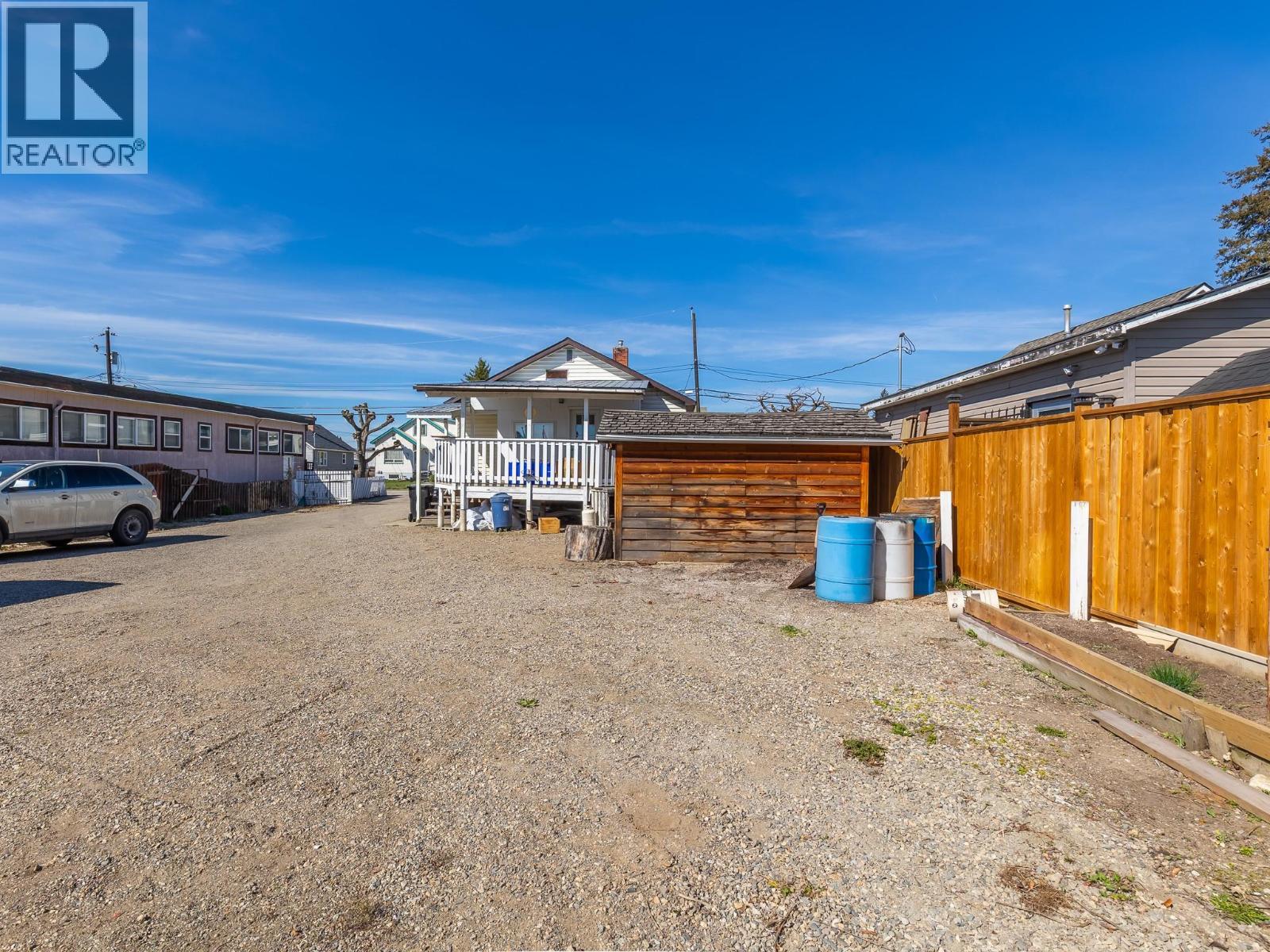 2008 45 Avenue, Vernon, British Columbia  V1T 5P2 - Photo 49 - 10382622