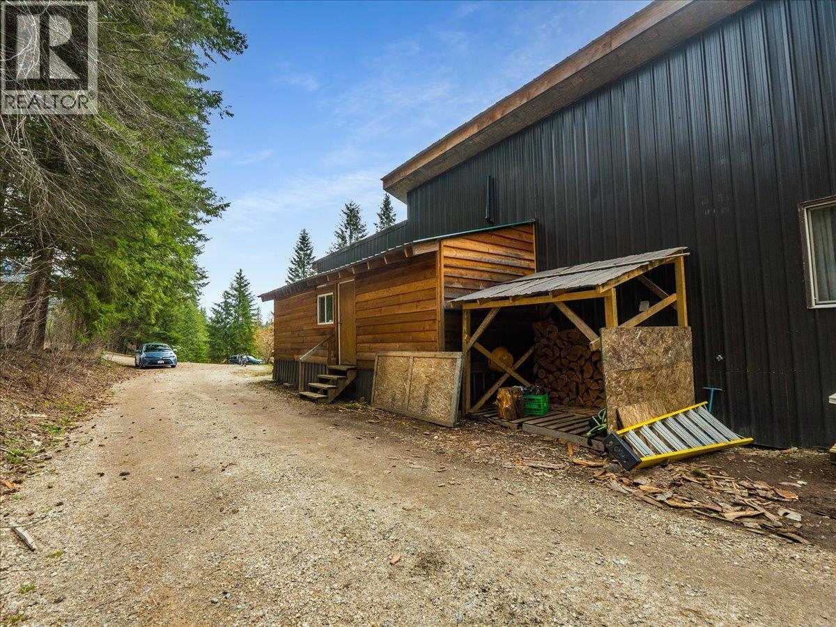 4675 6 Highway, Hills, British Columbia  V0G 1S0 - Photo 21 - 10381186