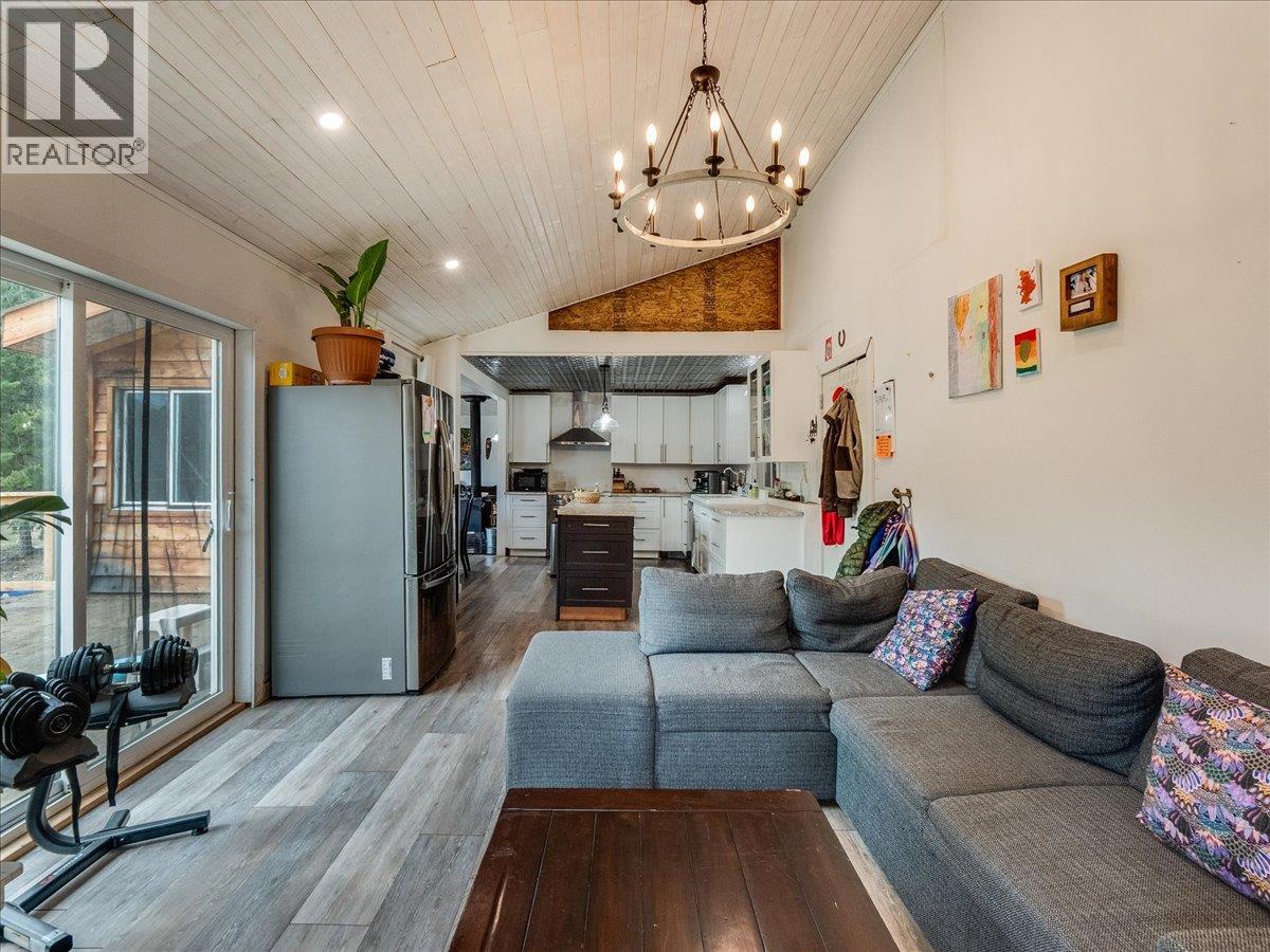 4675 6 Highway, Hills, British Columbia  V0G 1S0 - Photo 29 - 10381186