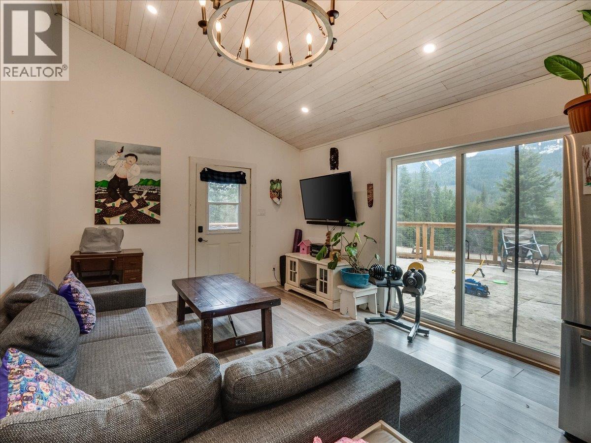 4675 6 Highway, Hills, British Columbia  V0G 1S0 - Photo 31 - 10381186