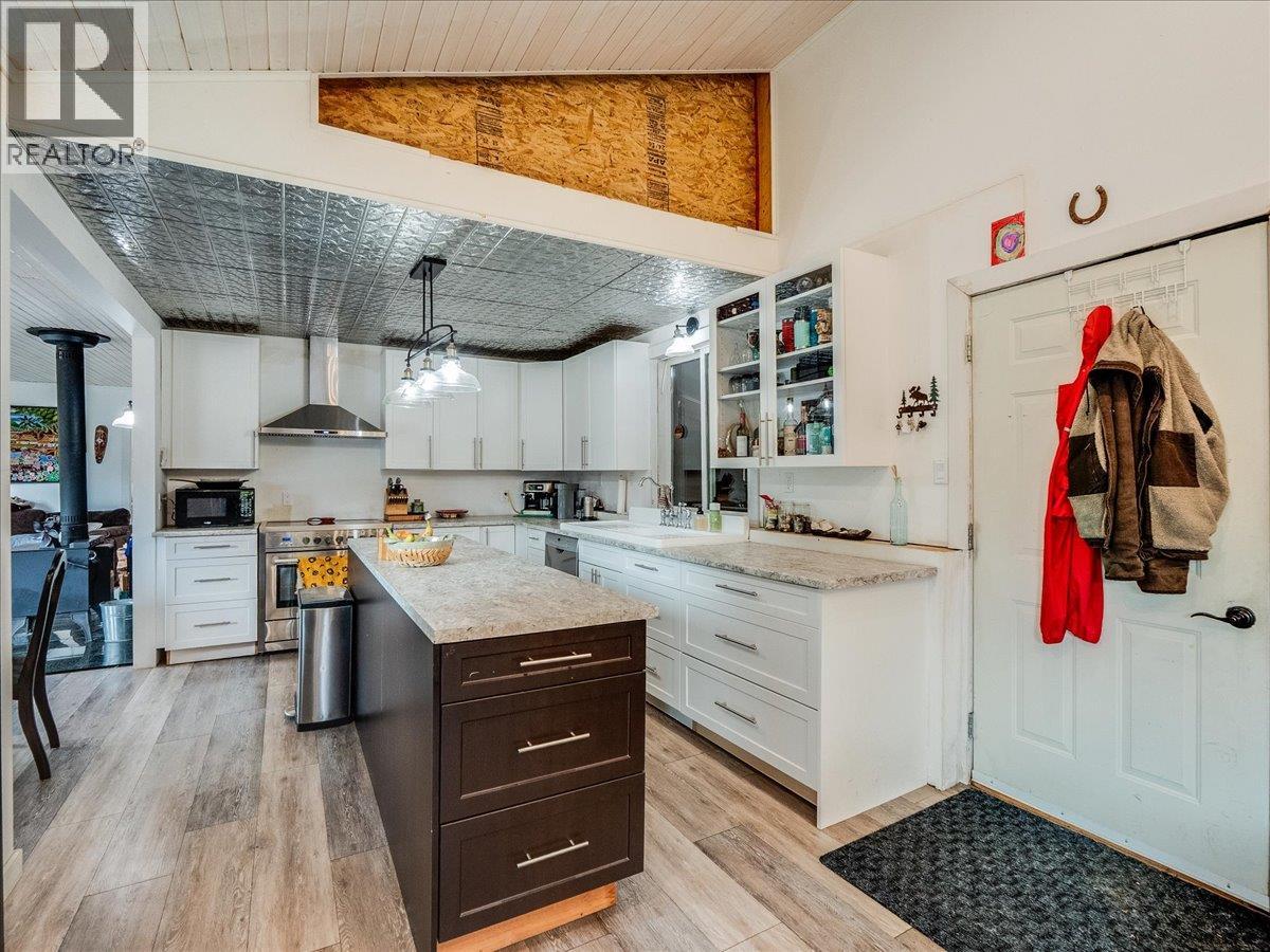 4675 6 Highway, Hills, British Columbia  V0G 1S0 - Photo 44 - 10381186