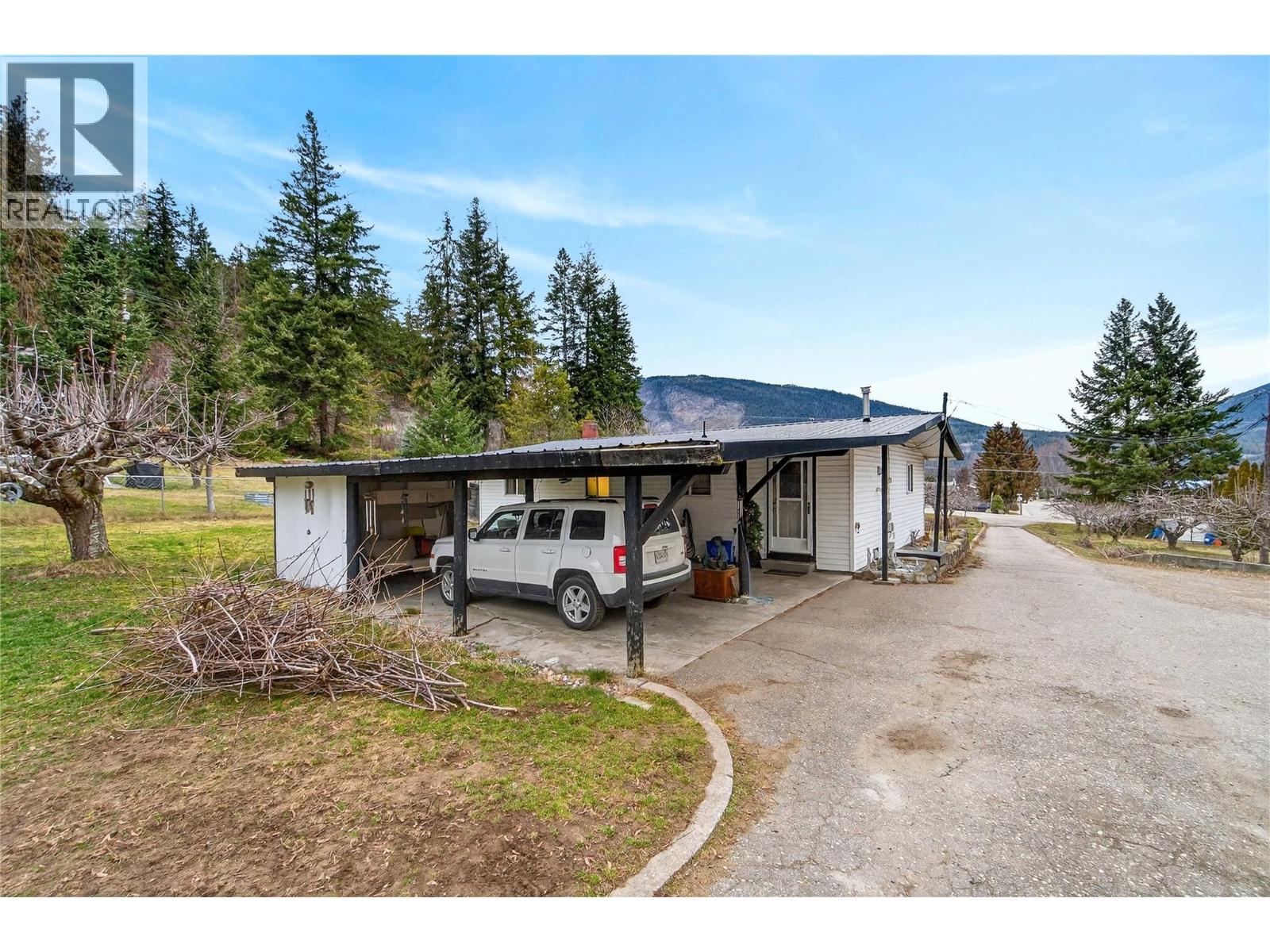 4640 70 Avenue Ne, Salmon Arm, British Columbia  V0E 1K0 - Photo 7 - 10378900