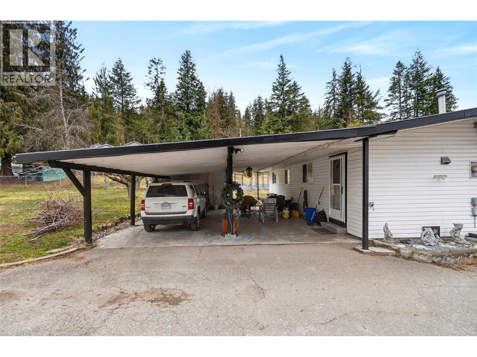 4640 70 Avenue Ne, Salmon Arm, British Columbia  V0E 1K0 - Photo 8 - 10378900