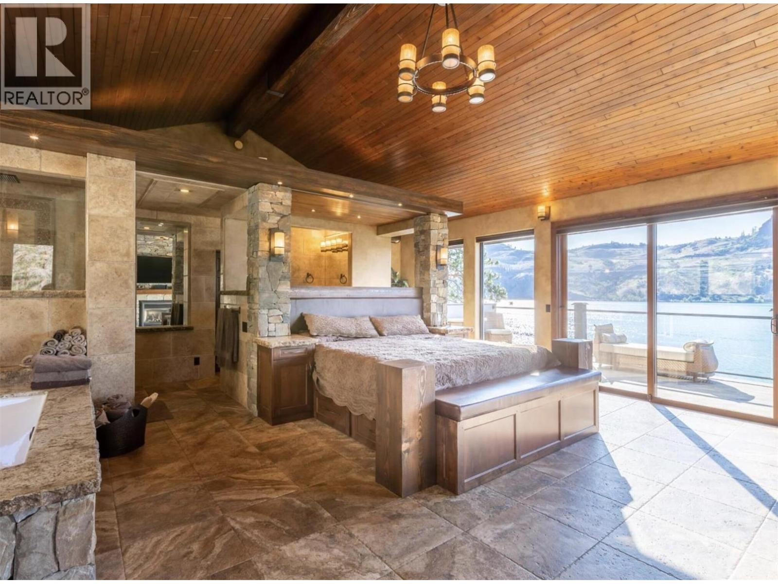 15010 & 15020 Tamarack Drive, Coldstream, British Columbia  V1B 2E1 - Photo 18 - 10378896