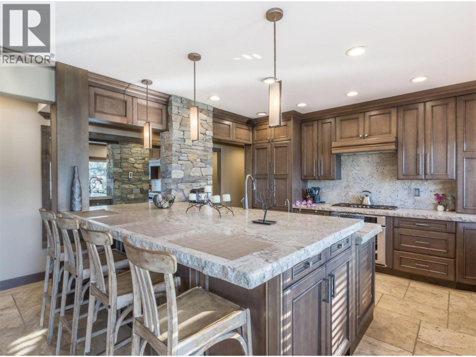 15010 & 15020 Tamarack Drive, Coldstream, British Columbia  V1B 2E1 - Photo 5 - 10378896