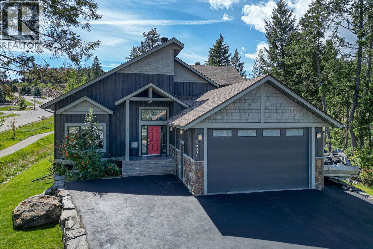 2576 Sandstone Green, Invermere, British Columbia  V0A 1K6 - Photo 1 - 10383530