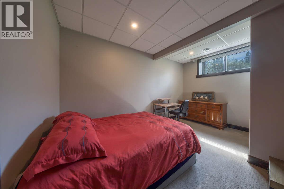 2576 Sandstone Green, Invermere, British Columbia  V0A 1K6 - Photo 29 - 10383530