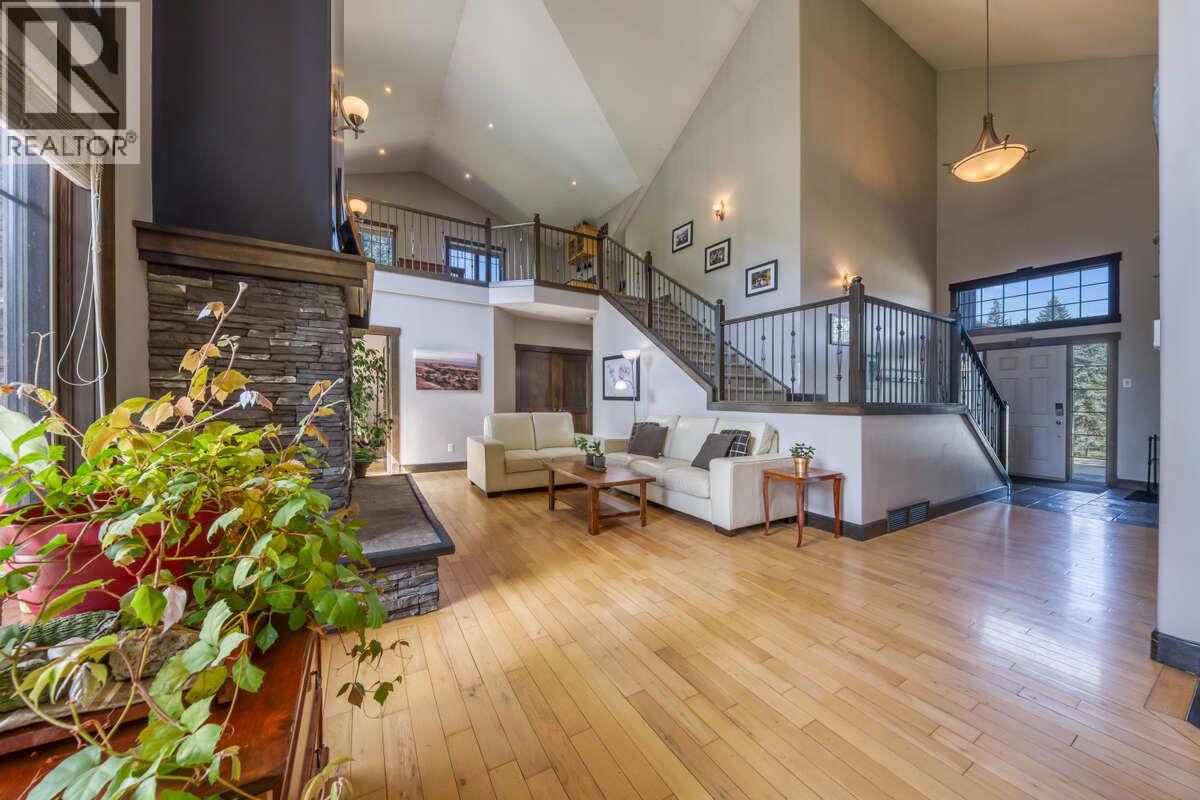 2576 Sandstone Green, Invermere, British Columbia  V0A 1K6 - Photo 7 - 10383530