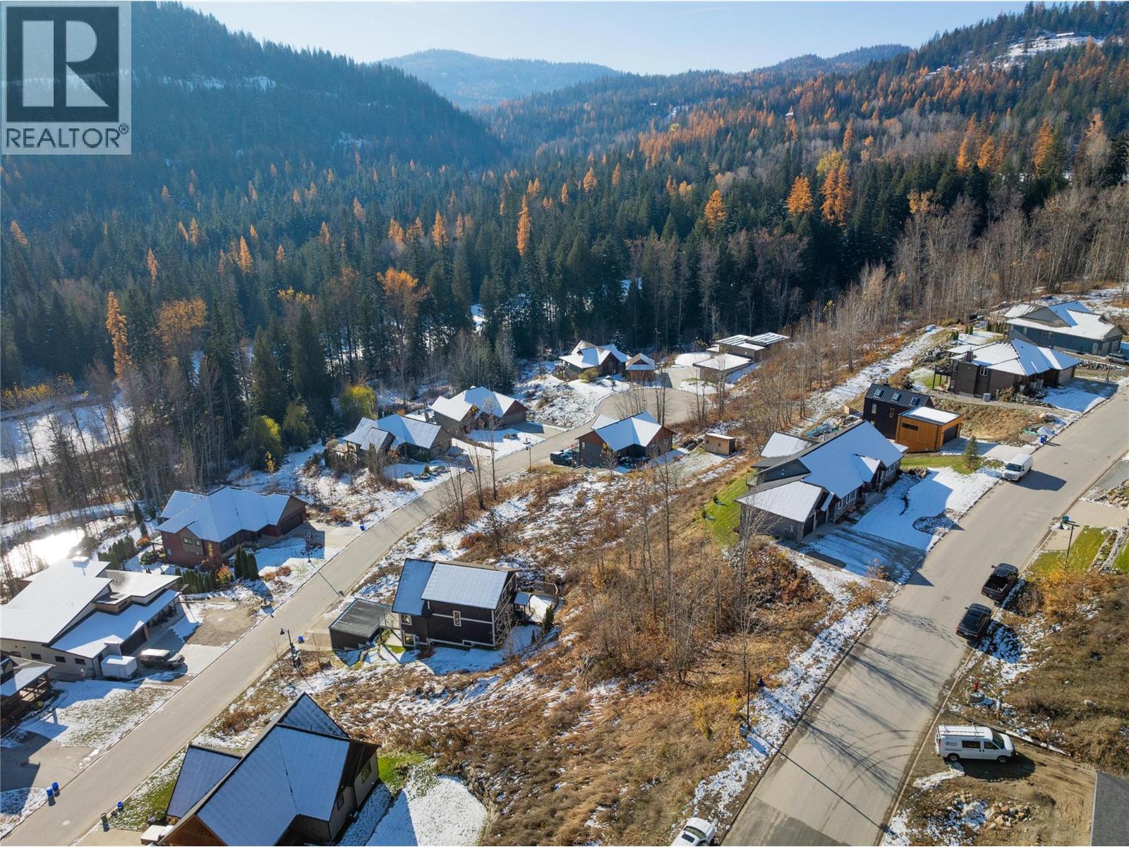 933 Redstone Drive, Rossland, British Columbia  V0G 1Y0 - Photo 16 - 10383525