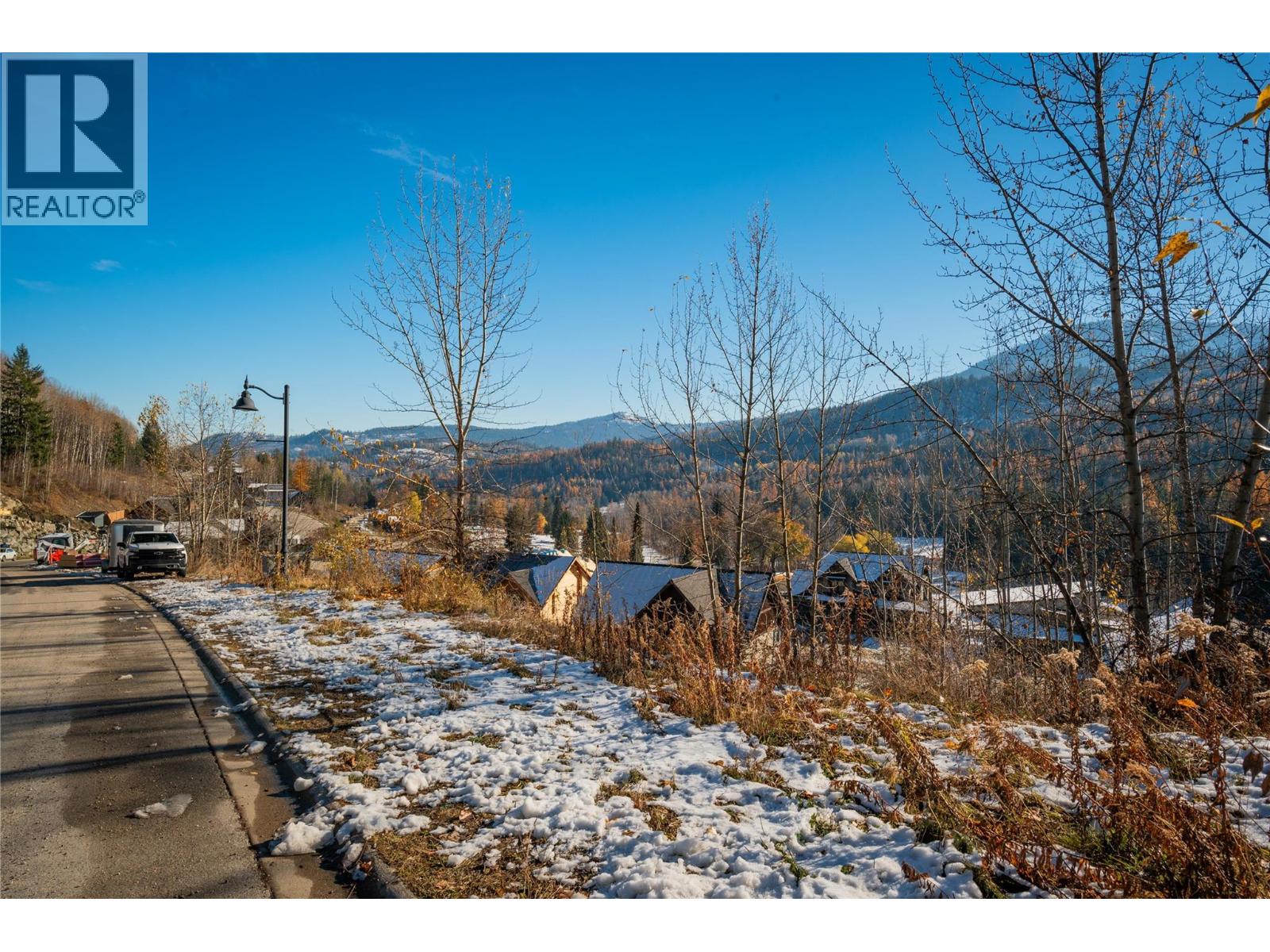 933 Redstone Drive, Rossland, British Columbia  V0G 1Y0 - Photo 17 - 10383525