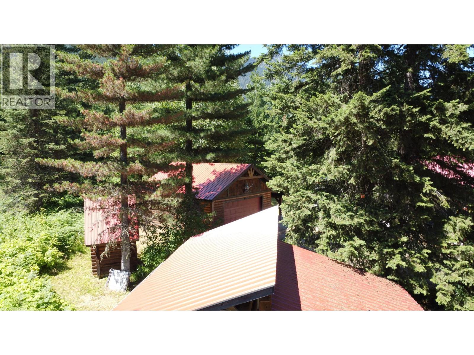 212 Island View Road, Nakusp, British Columbia  V0G 1R1 - Photo 32 - 10383431