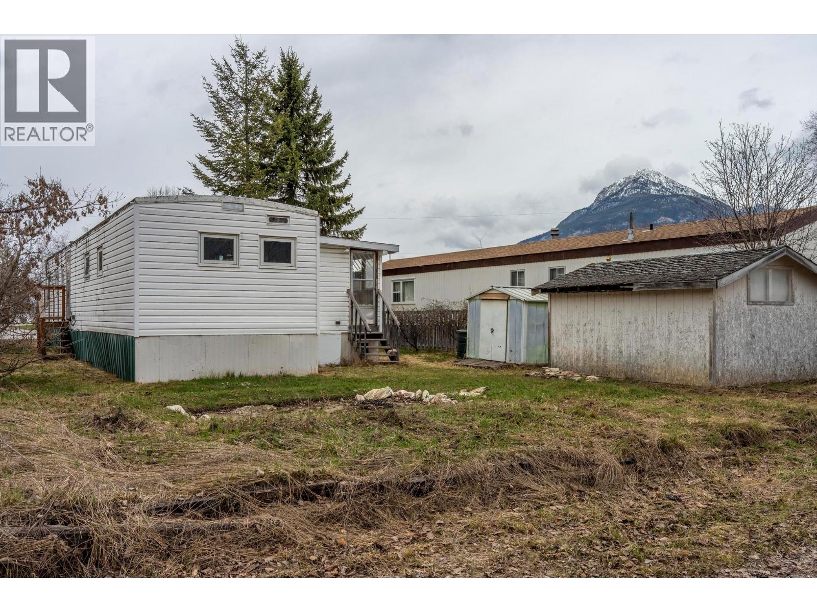 1029 King Crescent, Golden, British Columbia  V0A 1H2 - Photo 22 - 10383542