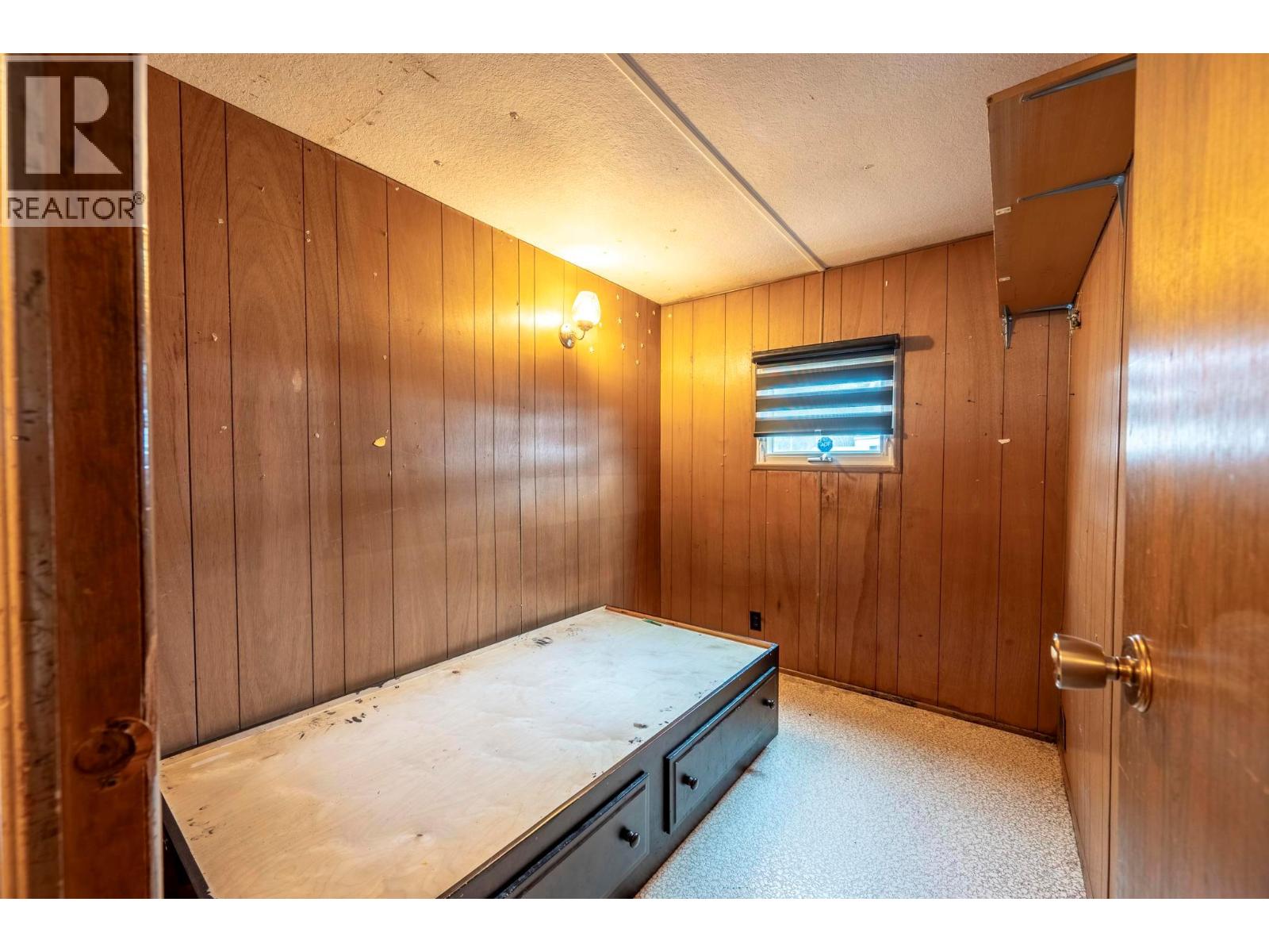 1029 King Crescent, Golden, British Columbia  V0A 1H2 - Photo 8 - 10383542