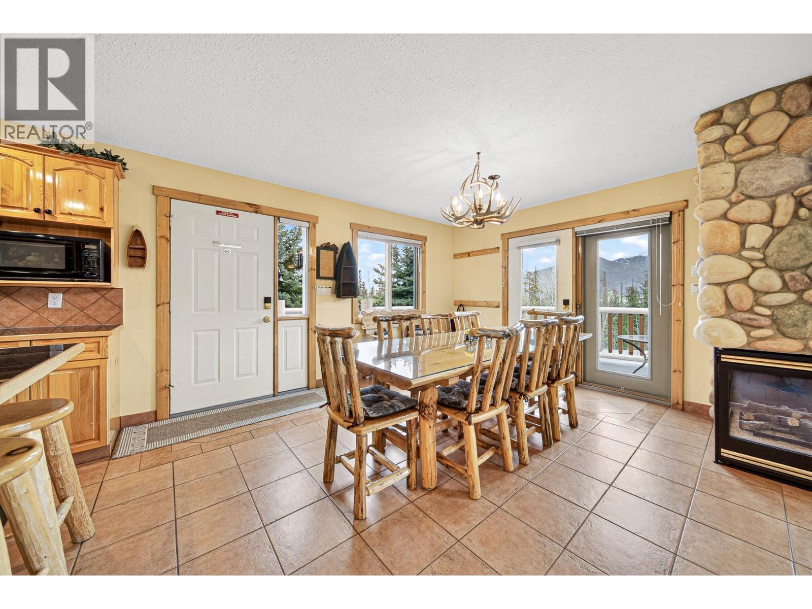 5267 Highline Drive, Fernie, British Columbia  V0B 1M6 - Photo 21 - 10382676