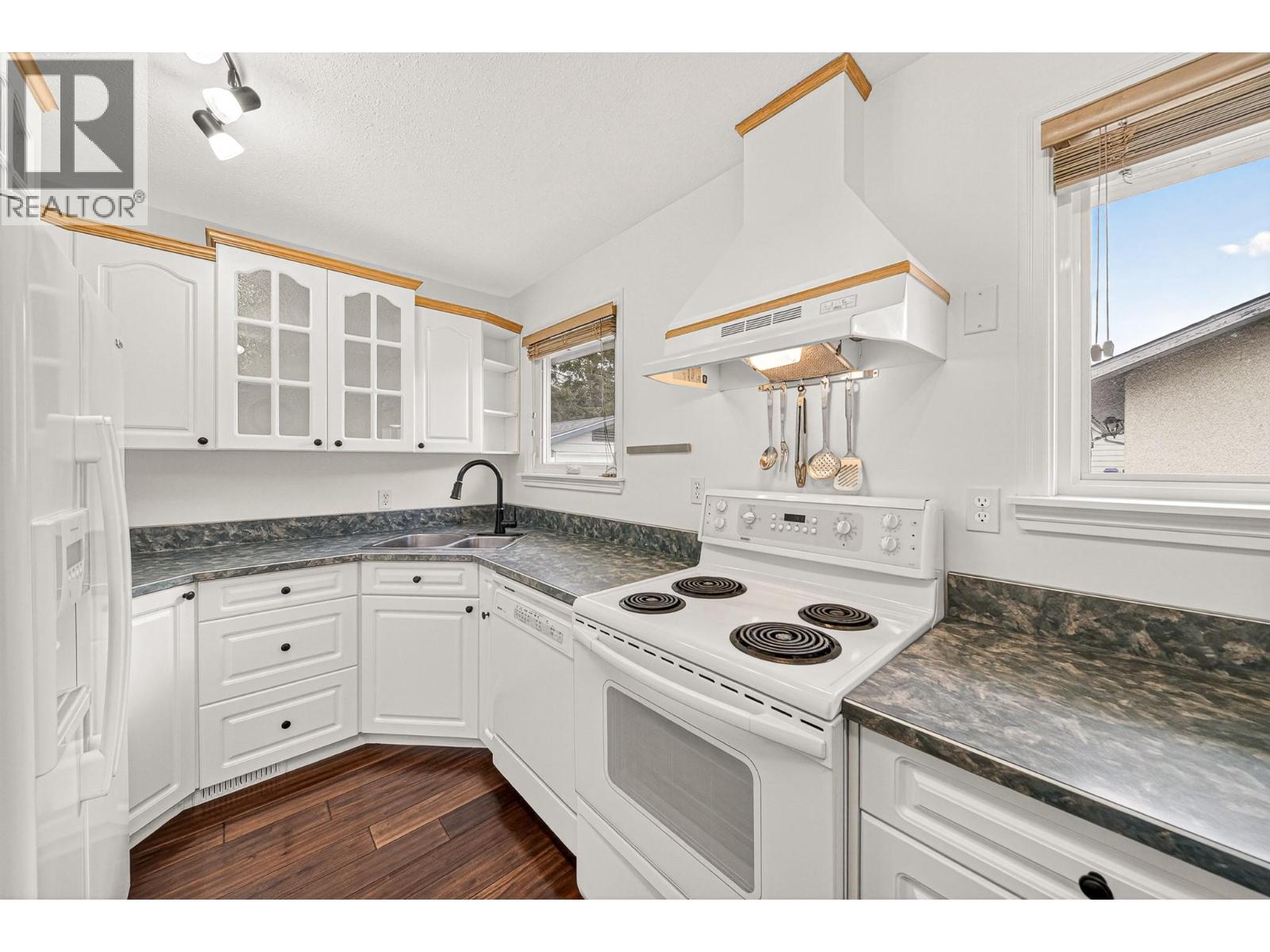 451 White Birch Crescent, Sparwood, British Columbia  V0B 2G1 - Photo 14 - 10382819