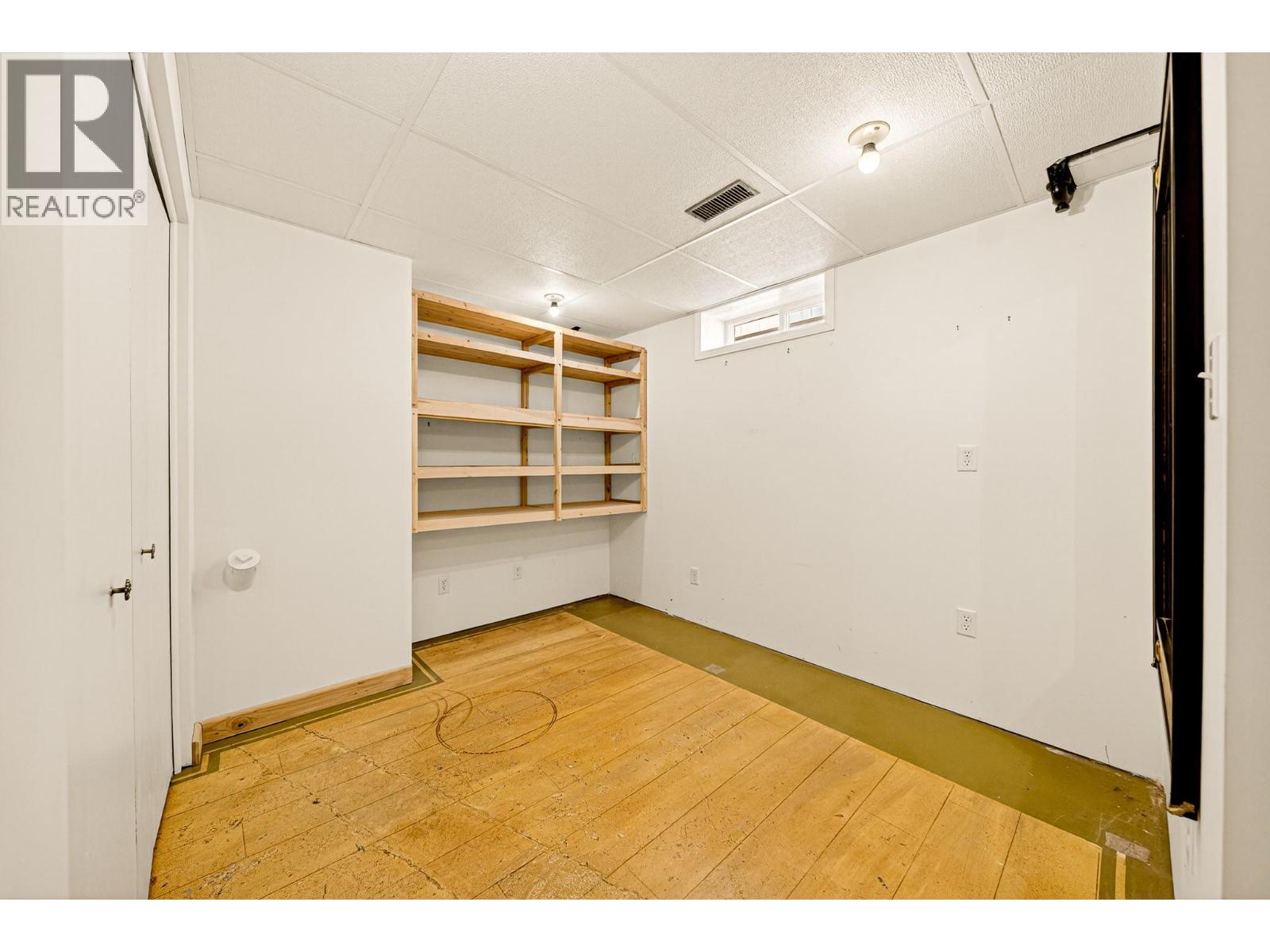 451 White Birch Crescent, Sparwood, British Columbia  V0B 2G1 - Photo 33 - 10382819