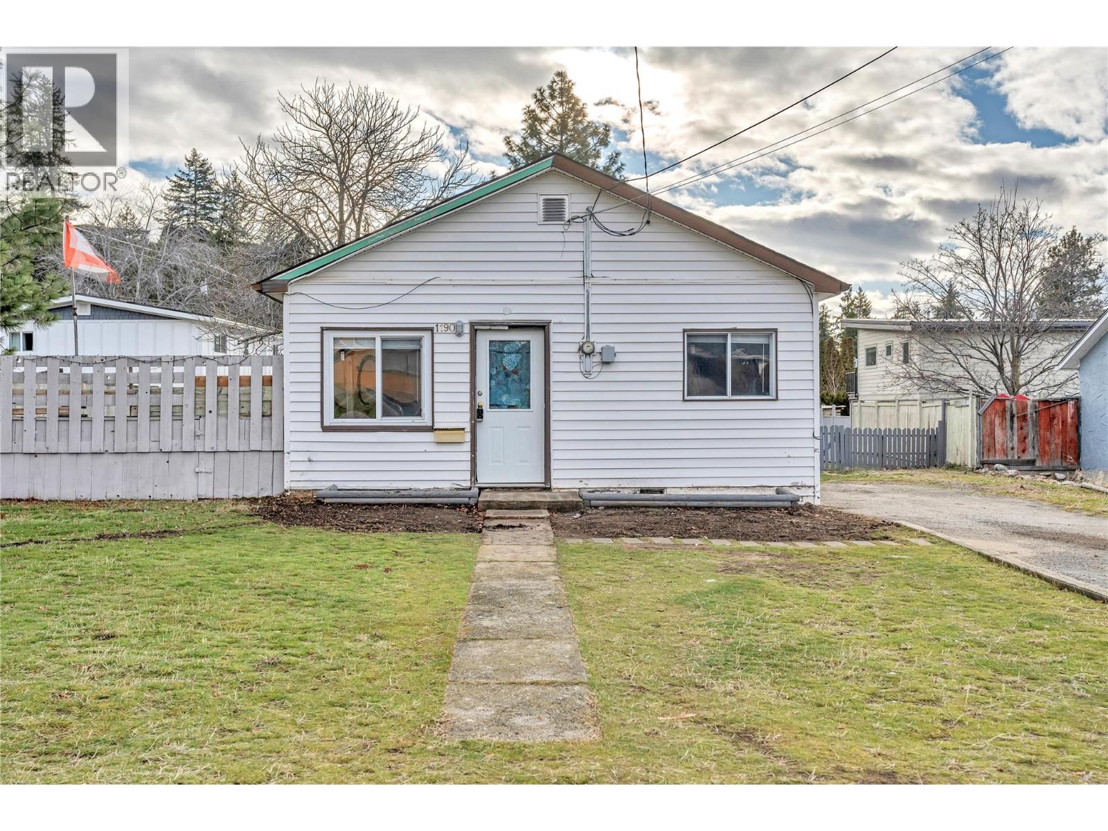 1190 Penticton Avenue, Penticton, British Columbia  V2A 2N2 - Photo 21 - 10383557