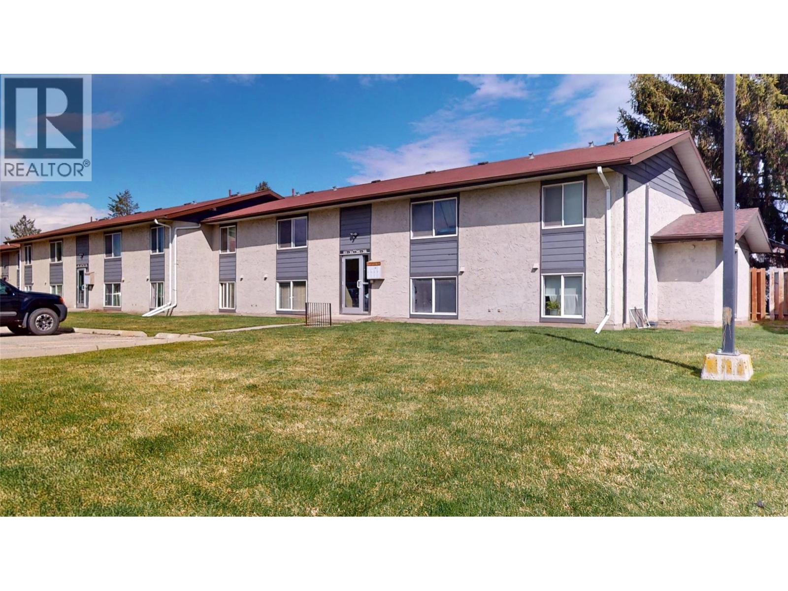 717 21st Avenue N Unit# 33, Cranbrook, British Columbia  V1C 5T9 - Photo 2 - 10382862