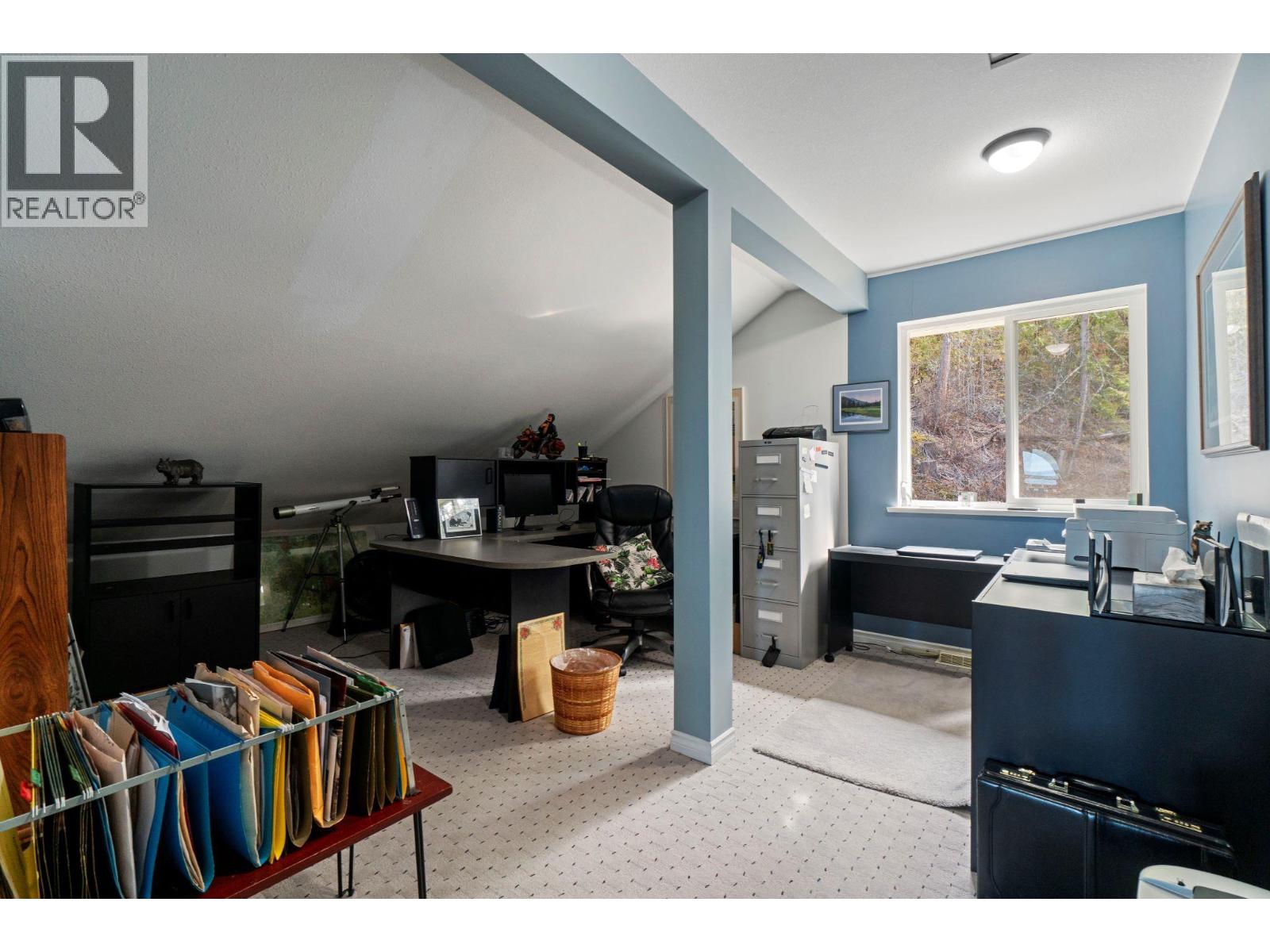 3471 Mcbride Road, Blind Bay, British Columbia  V0E 1H1 - Photo 32 - 10381521