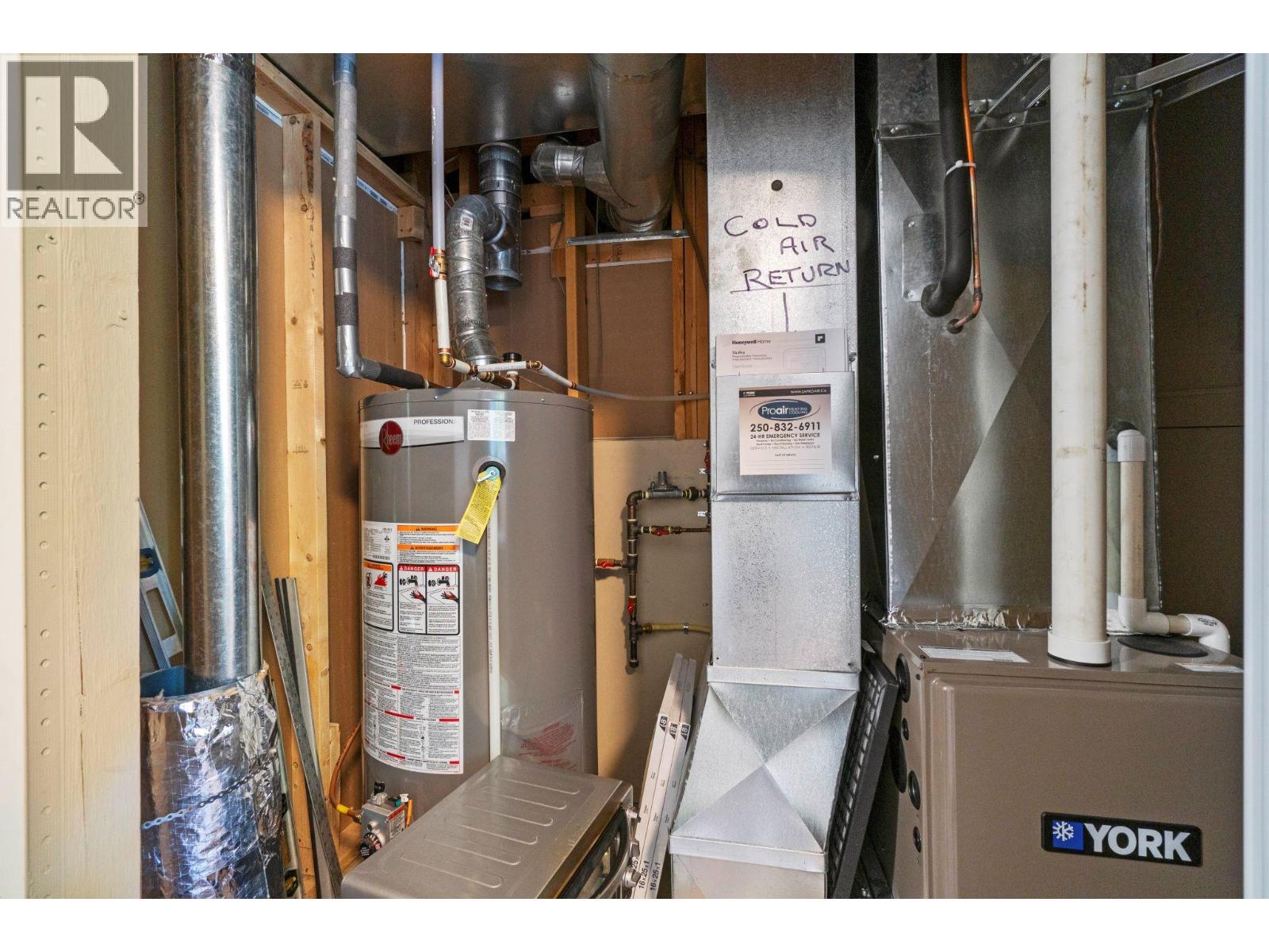 3471 Mcbride Road, Blind Bay, British Columbia  V0E 1H1 - Photo 47 - 10381521