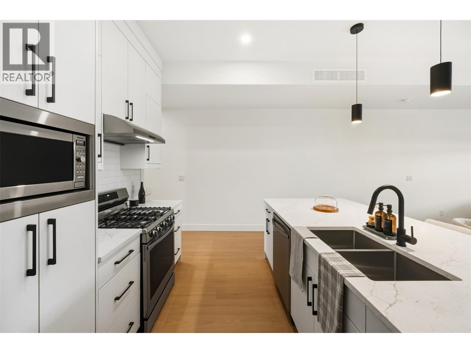 194 Maple Place Unit# 1, Oliver, British Columbia  V0H 1T9 - Photo 8 - 10383564