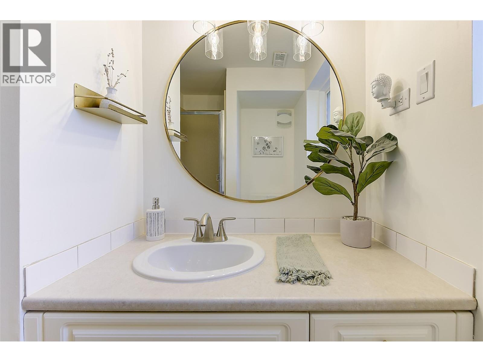 1520 Oakridge Road, Kelowna, British Columbia  V1W 3A9 - Photo 21 - 10383528