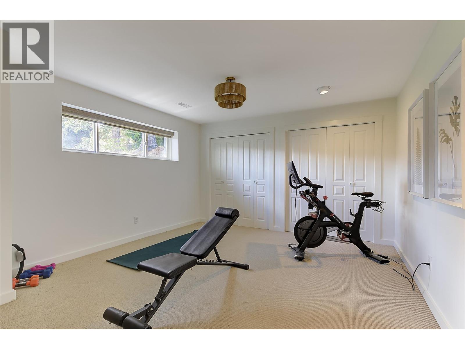 1520 Oakridge Road, Kelowna, British Columbia  V1W 3A9 - Photo 22 - 10383528