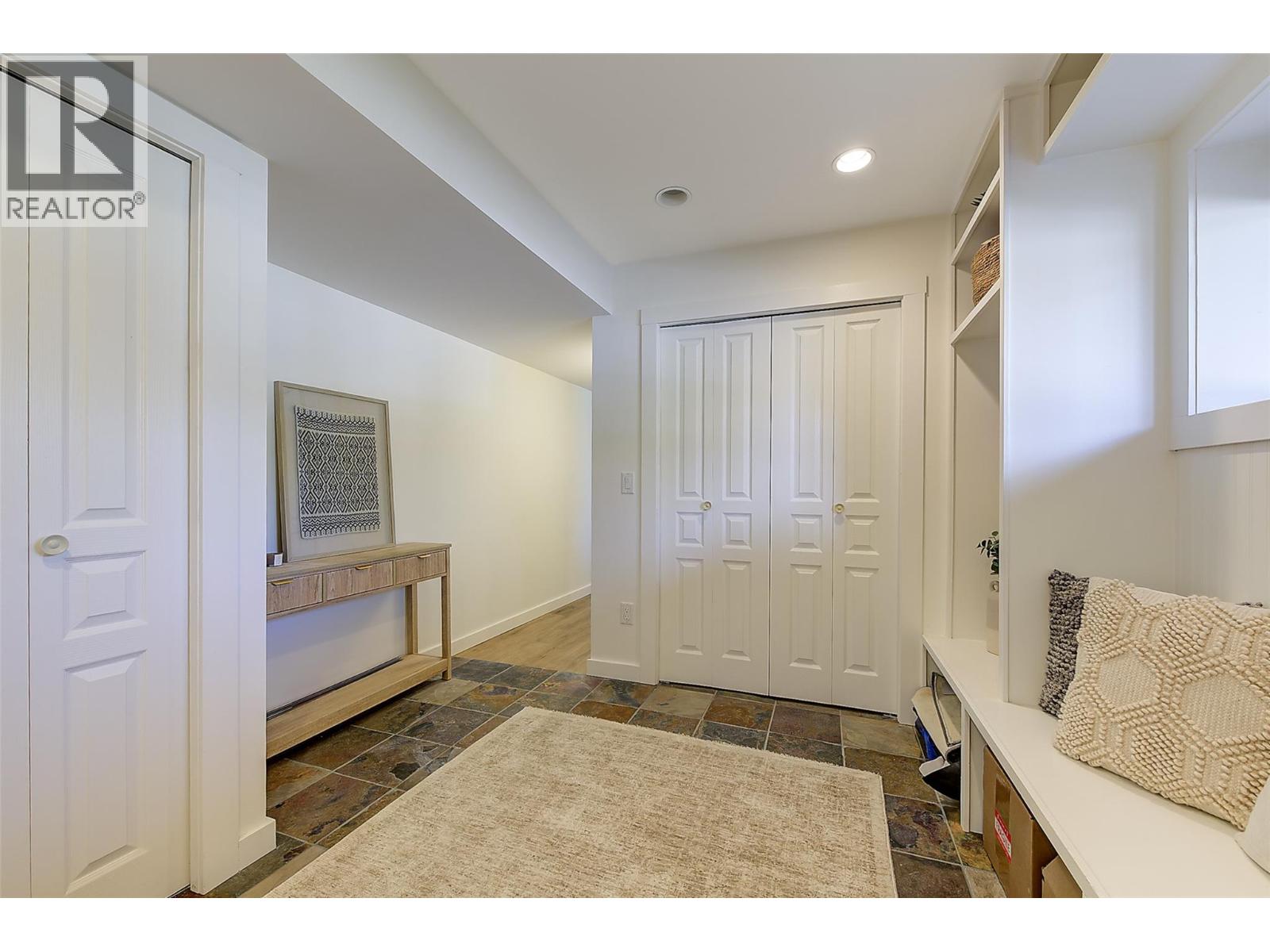 1520 Oakridge Road, Kelowna, British Columbia  V1W 3A9 - Photo 25 - 10383528