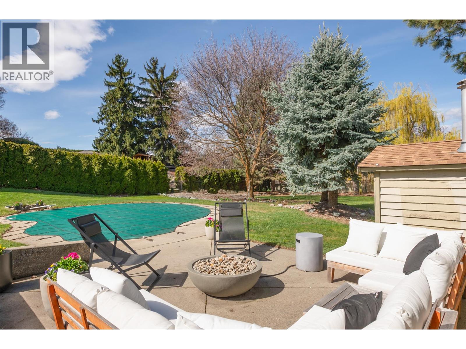 1520 Oakridge Road, Kelowna, British Columbia  V1W 3A9 - Photo 36 - 10383528