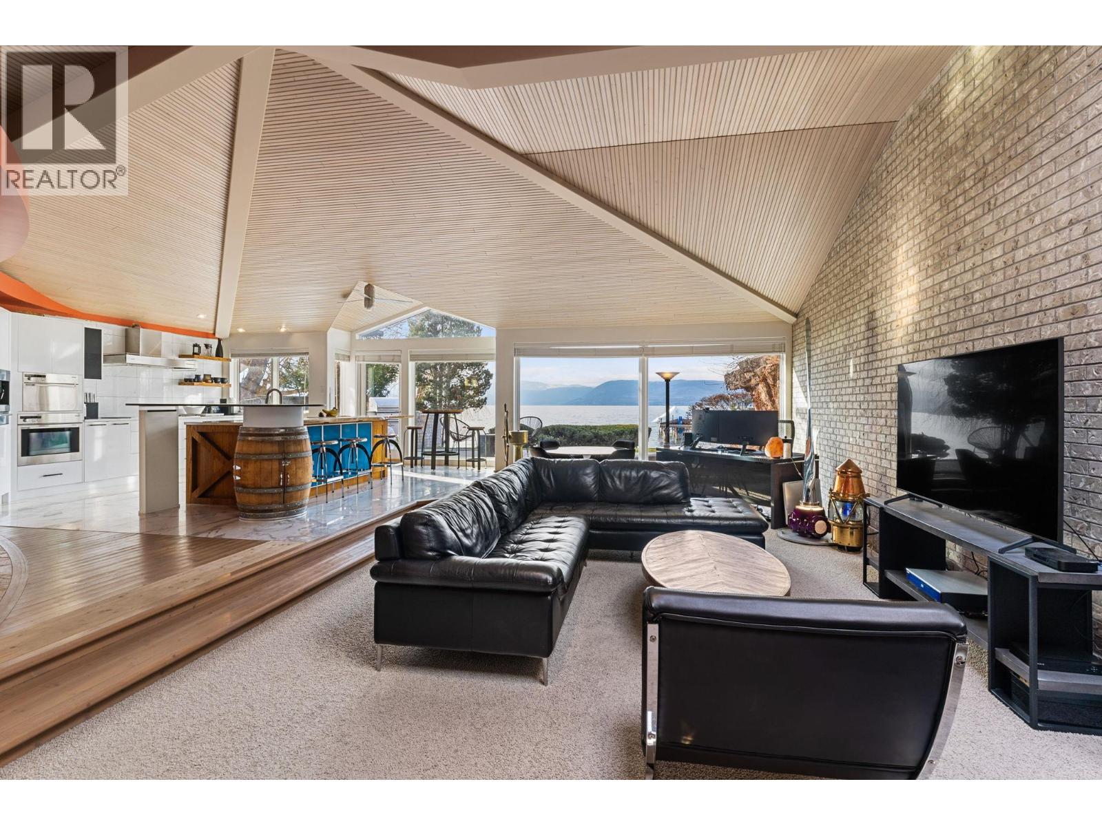 379 Collett Road Unit# 1, Kelowna, British Columbia  V1W 3A3 - Photo 11 - 10383384