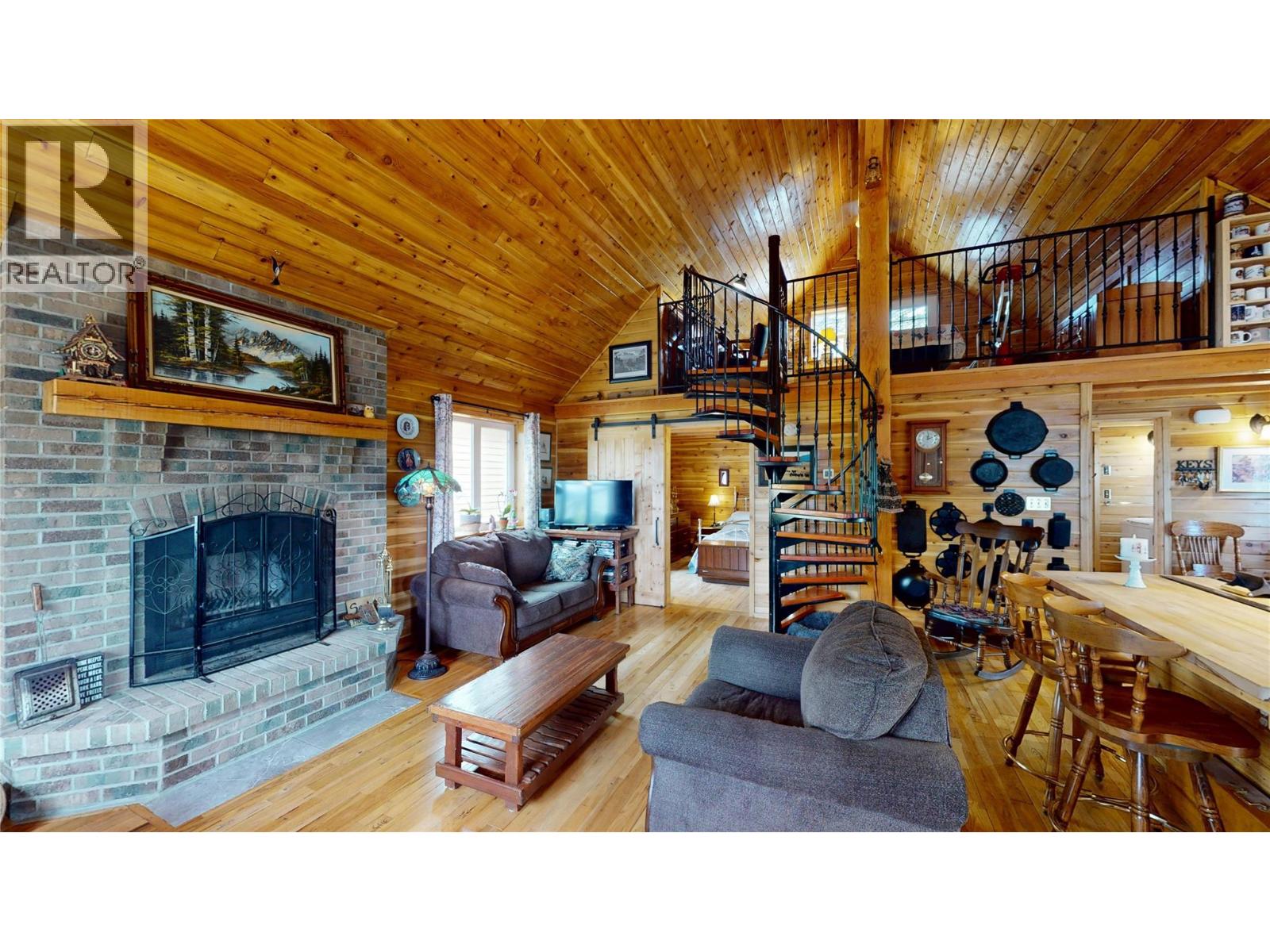 2122 Erickson Street, Creston, British Columbia  V0B 1G5 - Photo 5 - 10382299