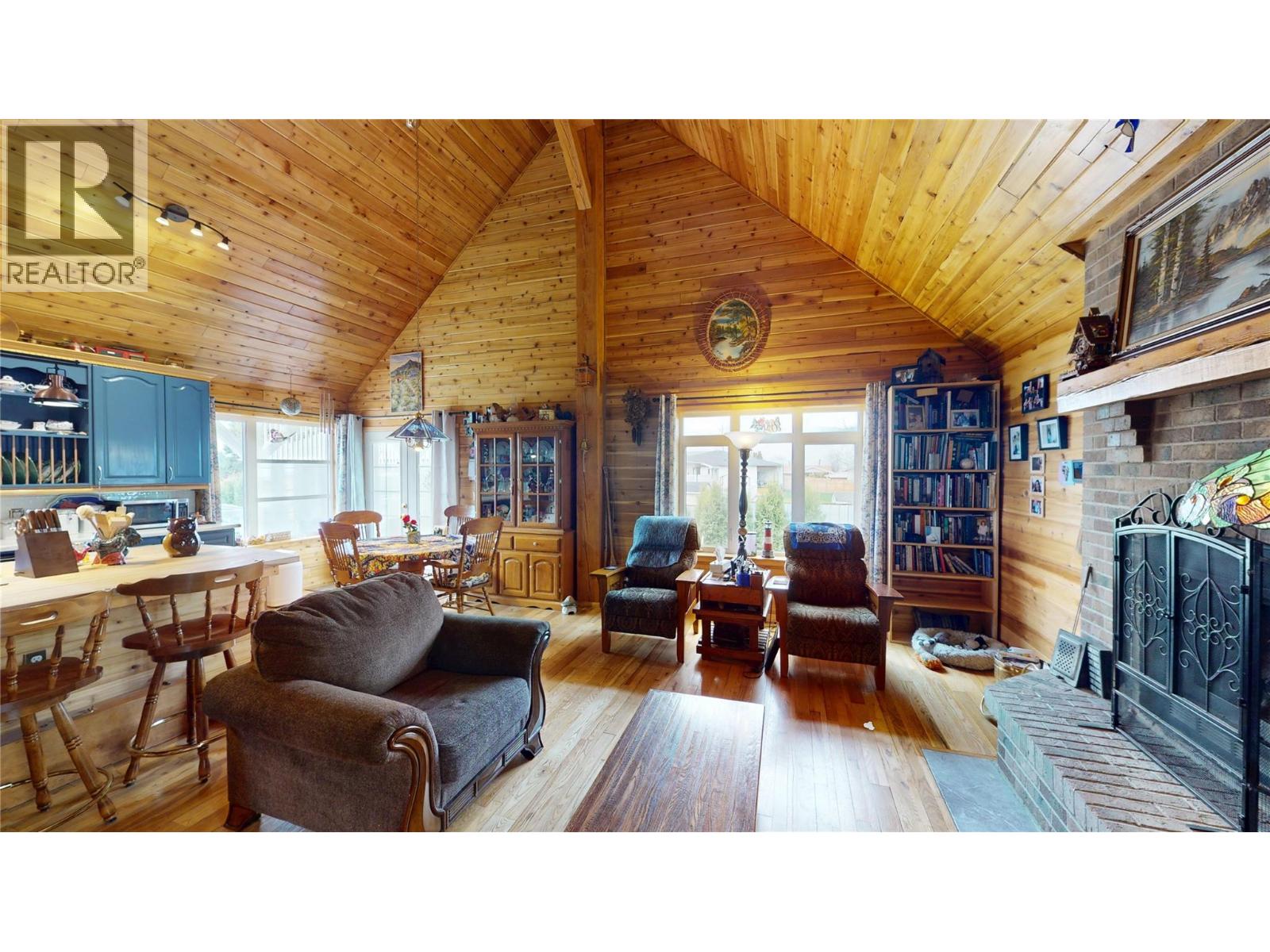 2122 Erickson Street, Creston, British Columbia  V0B 1G5 - Photo 6 - 10382299